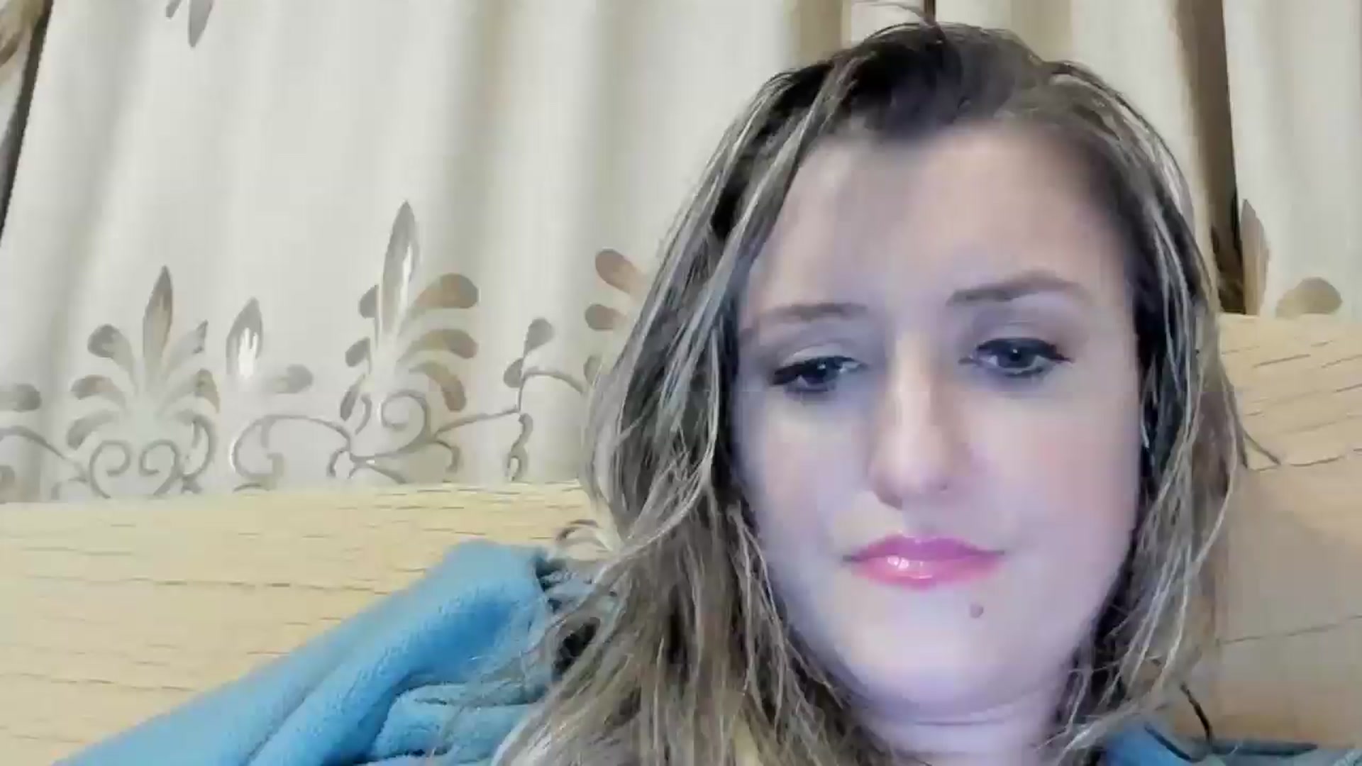 Gallery image thumbnail from BestDream's myfreecams stream on, 05/28/2024, 22:18 image 10 of 20