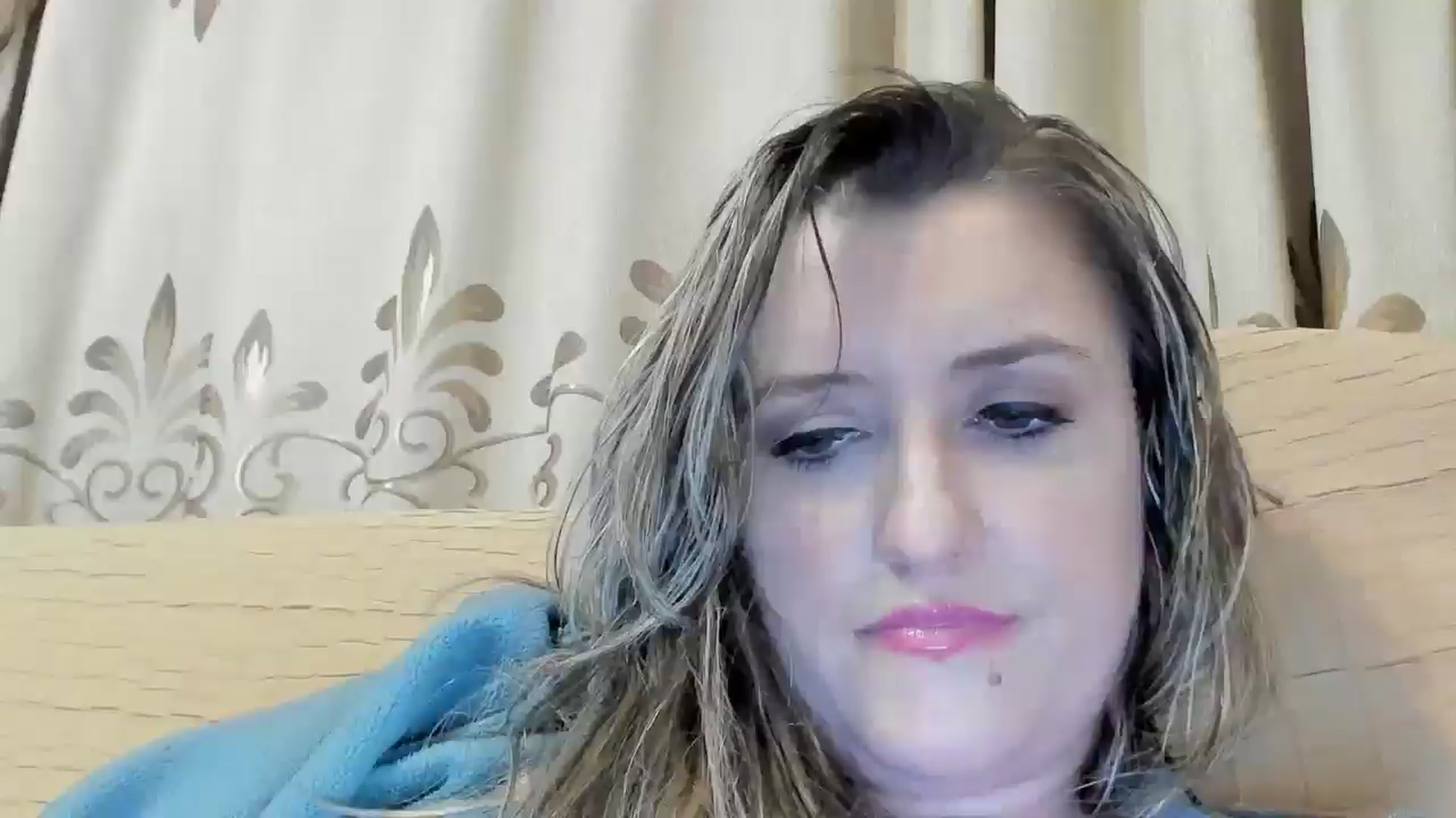 Gallery image thumbnail from BestDream's myfreecams stream on, 05/28/2024, 22:18 image 4 of 20