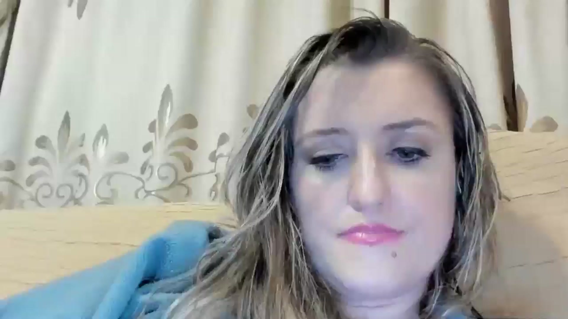 Gallery image thumbnail from BestDream's myfreecams stream on, 05/28/2024, 22:18 image 7 of 20