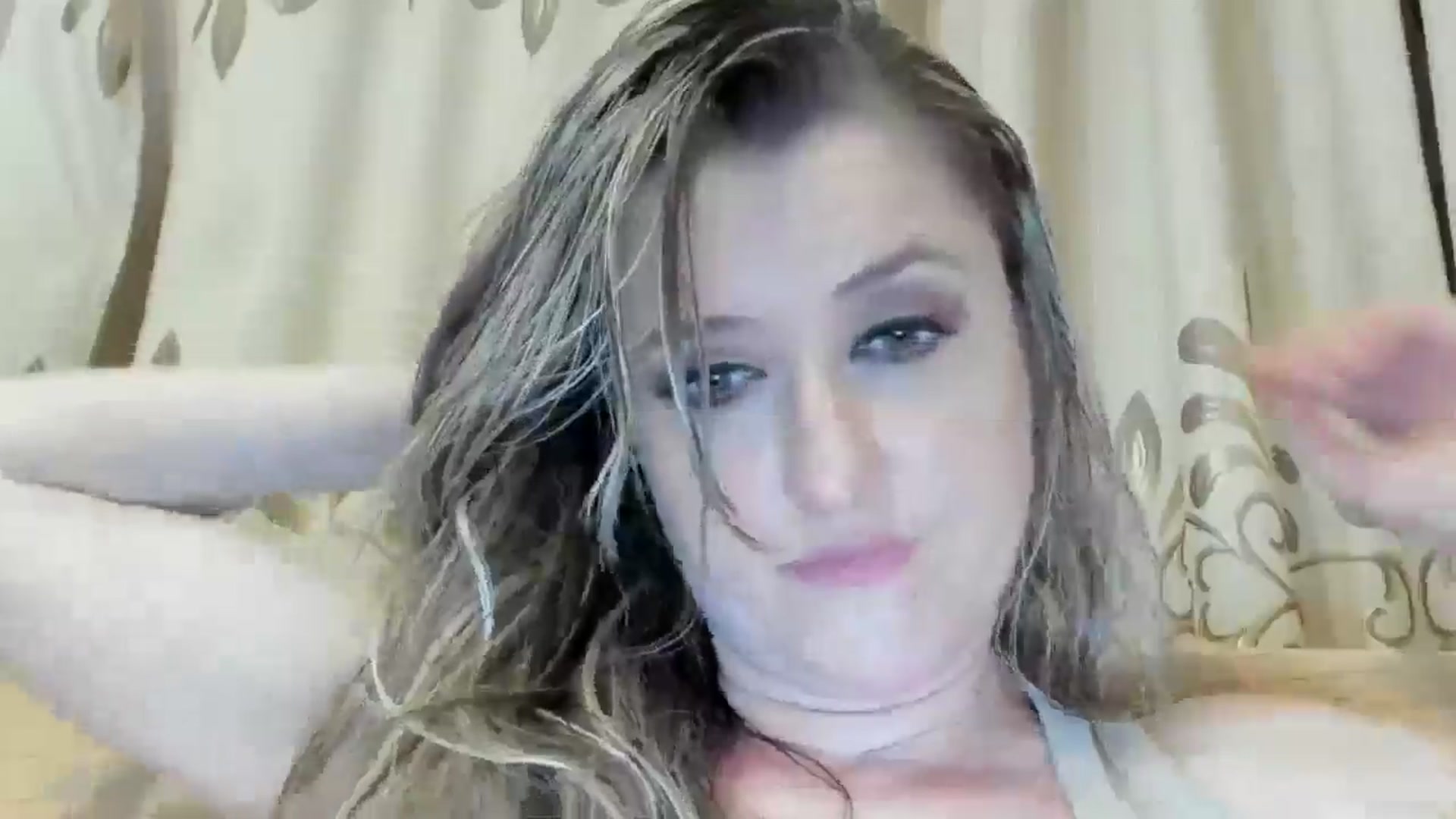Gallery image thumbnail from BestDream's myfreecams stream on, 05/29/2024, 23:48 image 6 of 20