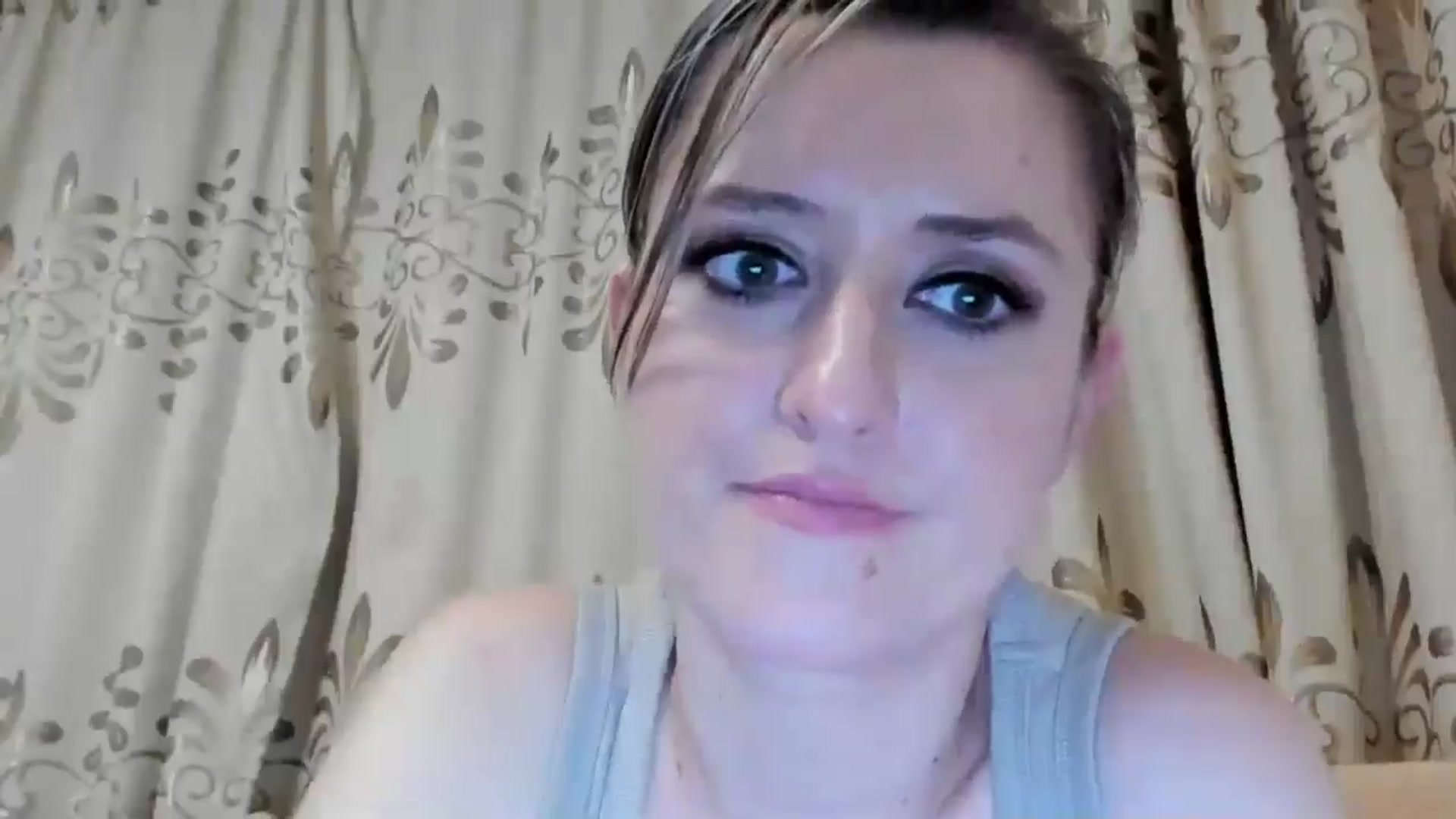 Gallery image thumbnail from BestDream's myfreecams stream on, 05/29/2024, 23:48 image 3 of 20