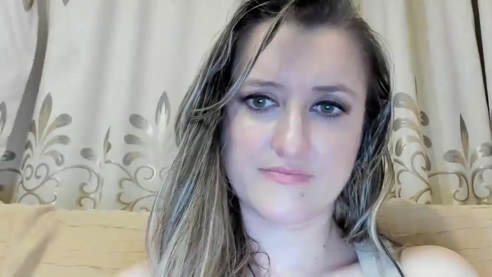 Gallery image thumbnail from BestDream's myfreecams stream on, 05/29/2024, 23:48 image 19 of 20