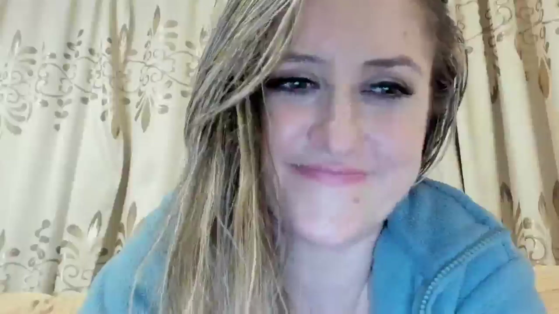 Gallery image thumbnail from BestDream's myfreecams stream on, 05/30/2024, 01:16 image 2 of 20