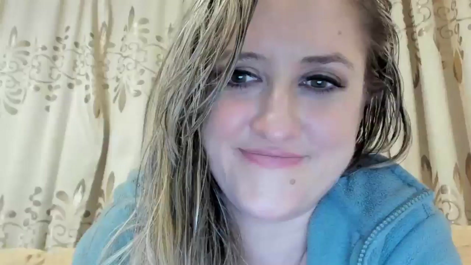 Gallery image thumbnail from BestDream's myfreecams stream on, 05/30/2024, 01:16 image 20 of 20