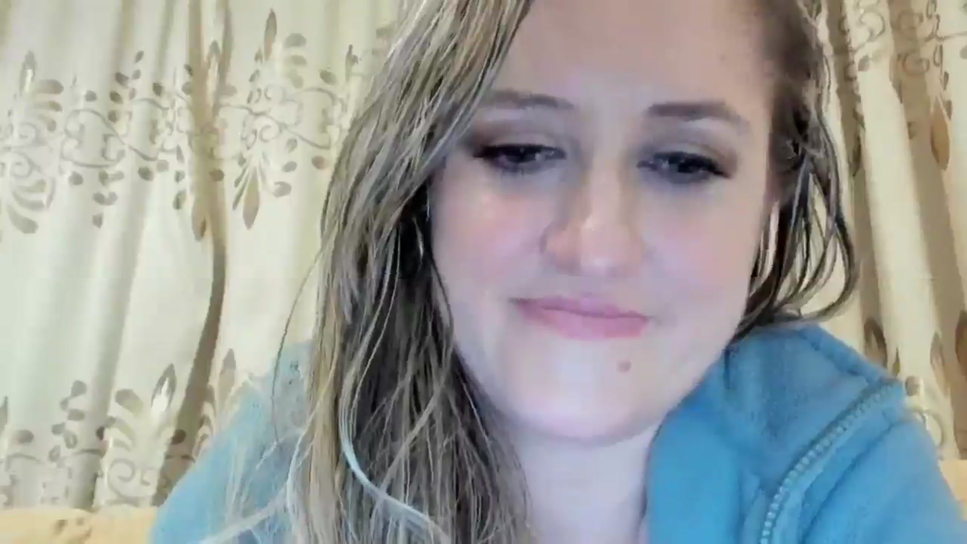 Gallery image thumbnail from BestDream's myfreecams stream on, 05/30/2024, 01:16 image 14 of 20