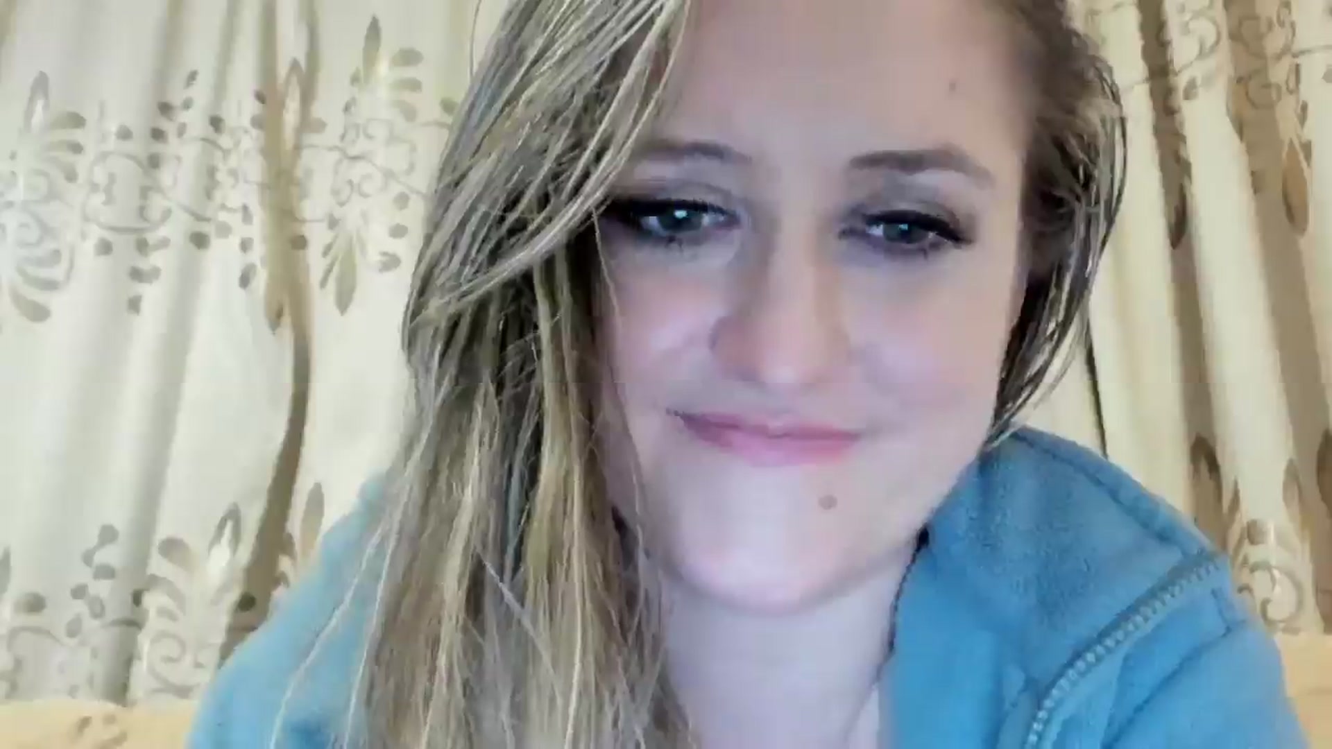 Gallery image thumbnail from BestDream's myfreecams stream on, 05/30/2024, 01:16 image 3 of 20