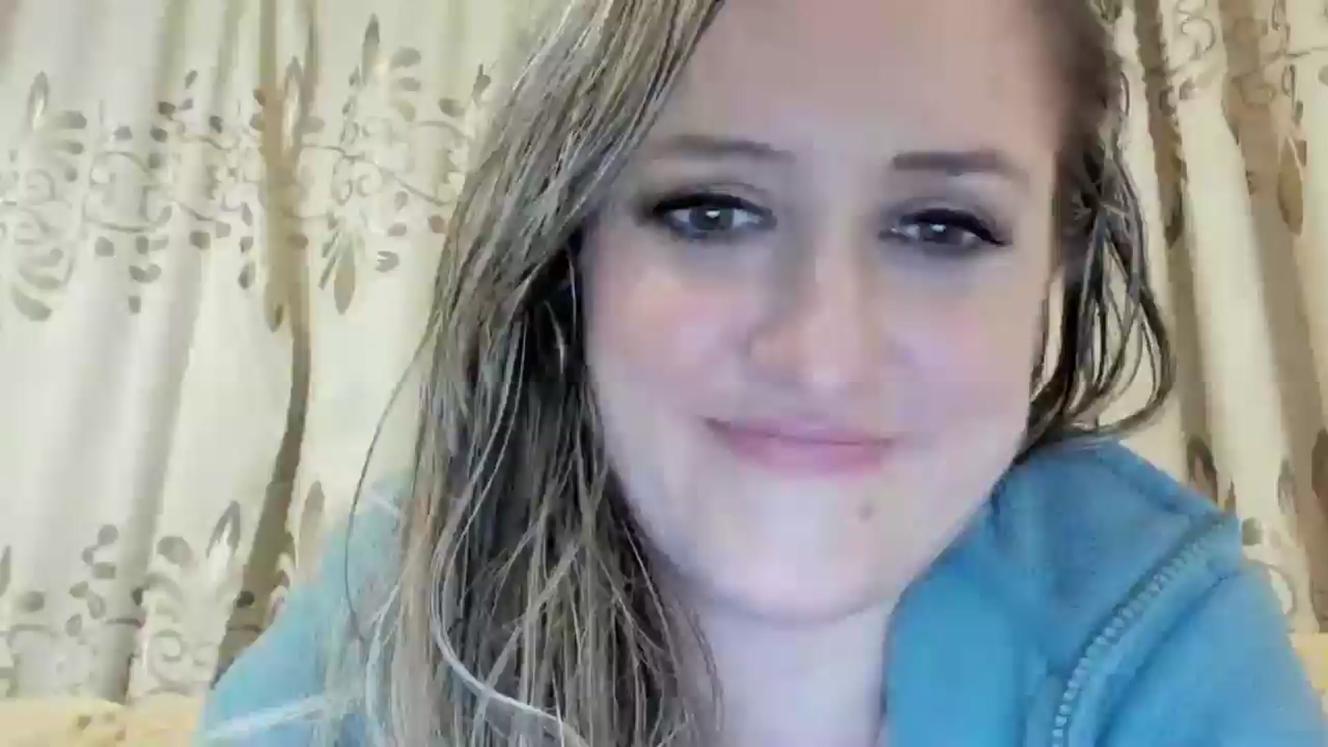 Gallery image thumbnail from BestDream's myfreecams stream on, 05/30/2024, 01:16 image 12 of 20