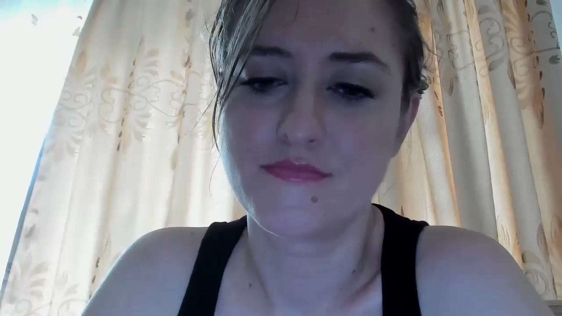 Gallery image thumbnail from BestDream's myfreecams stream on, 05/30/2024, 08:46 image 11 of 20