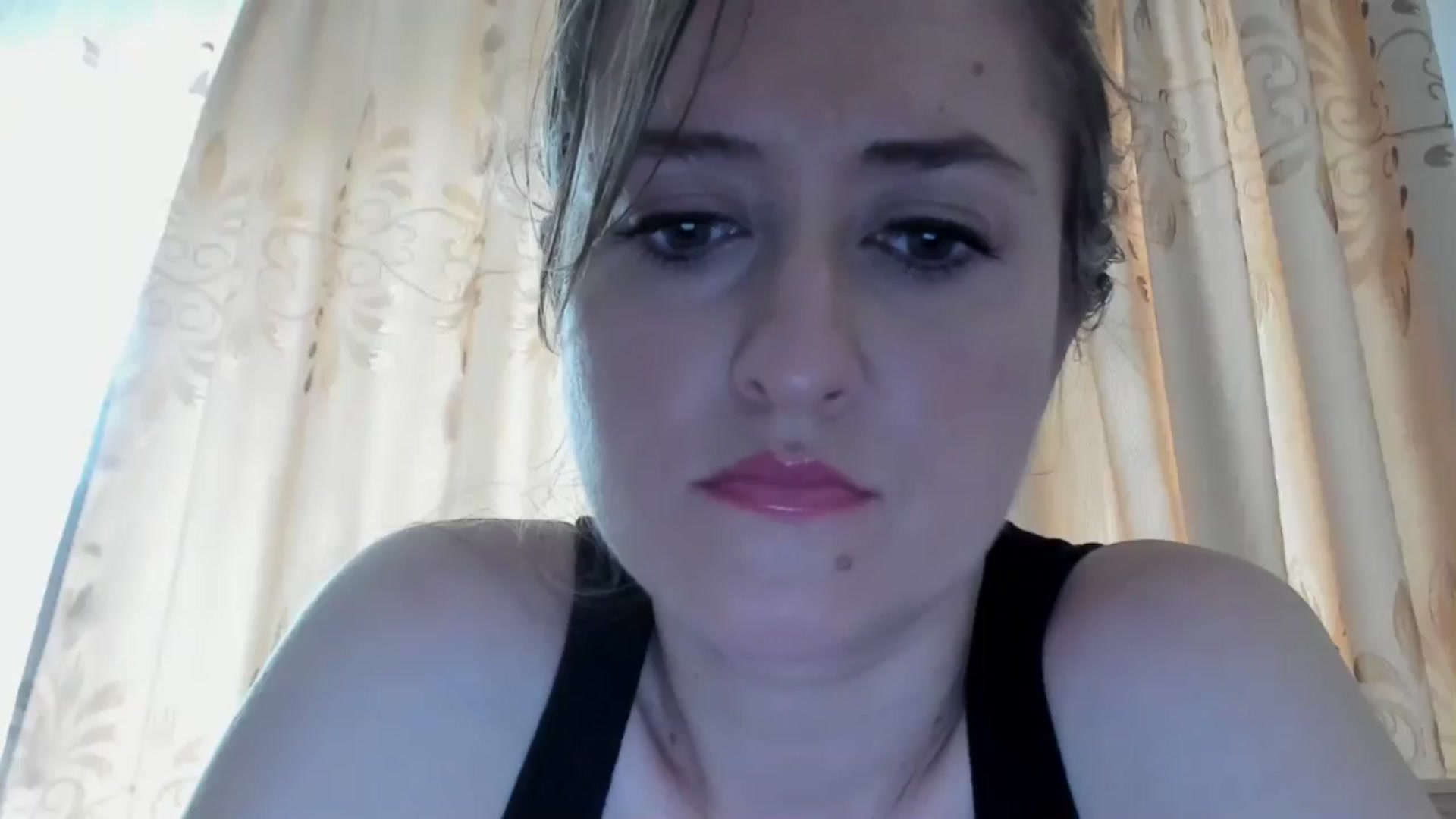 Gallery image thumbnail from BestDream's myfreecams stream on, 05/30/2024, 08:46 image 3 of 20