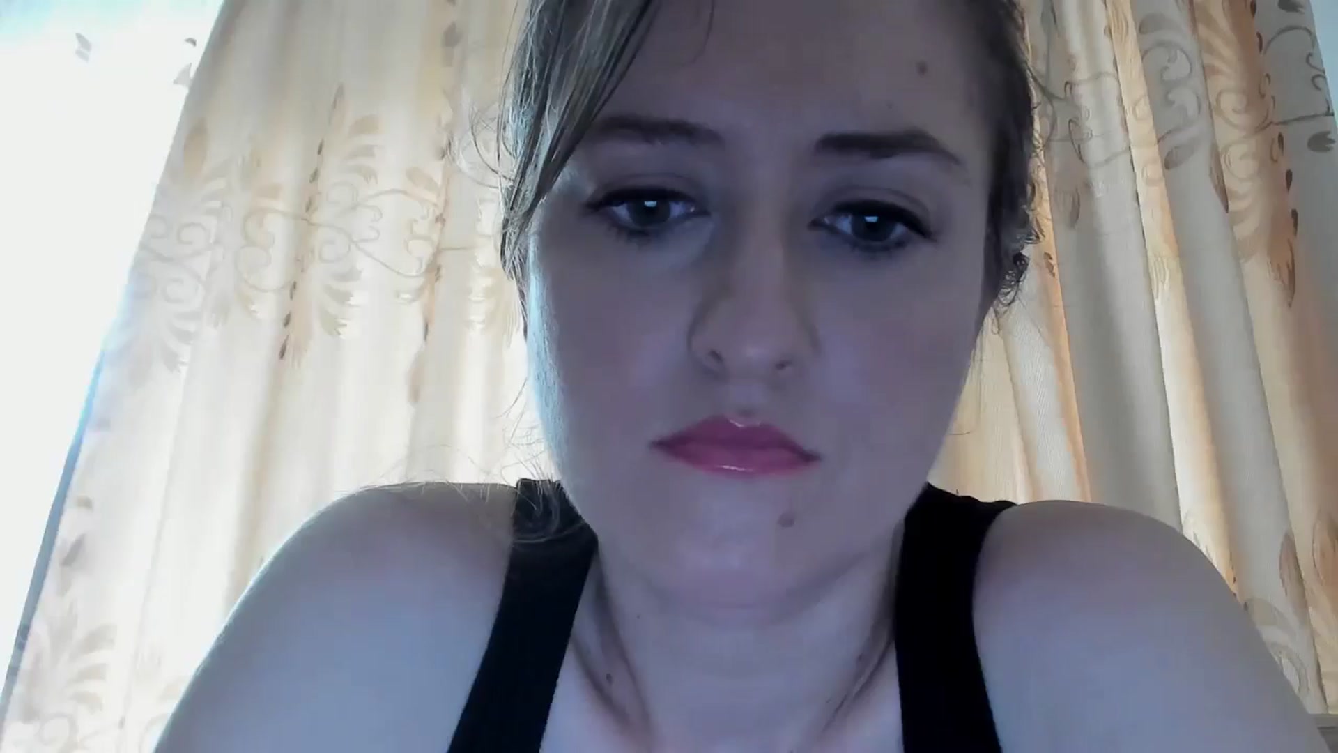 Gallery image thumbnail from BestDream's myfreecams stream on, 05/30/2024, 08:46 image 2 of 20