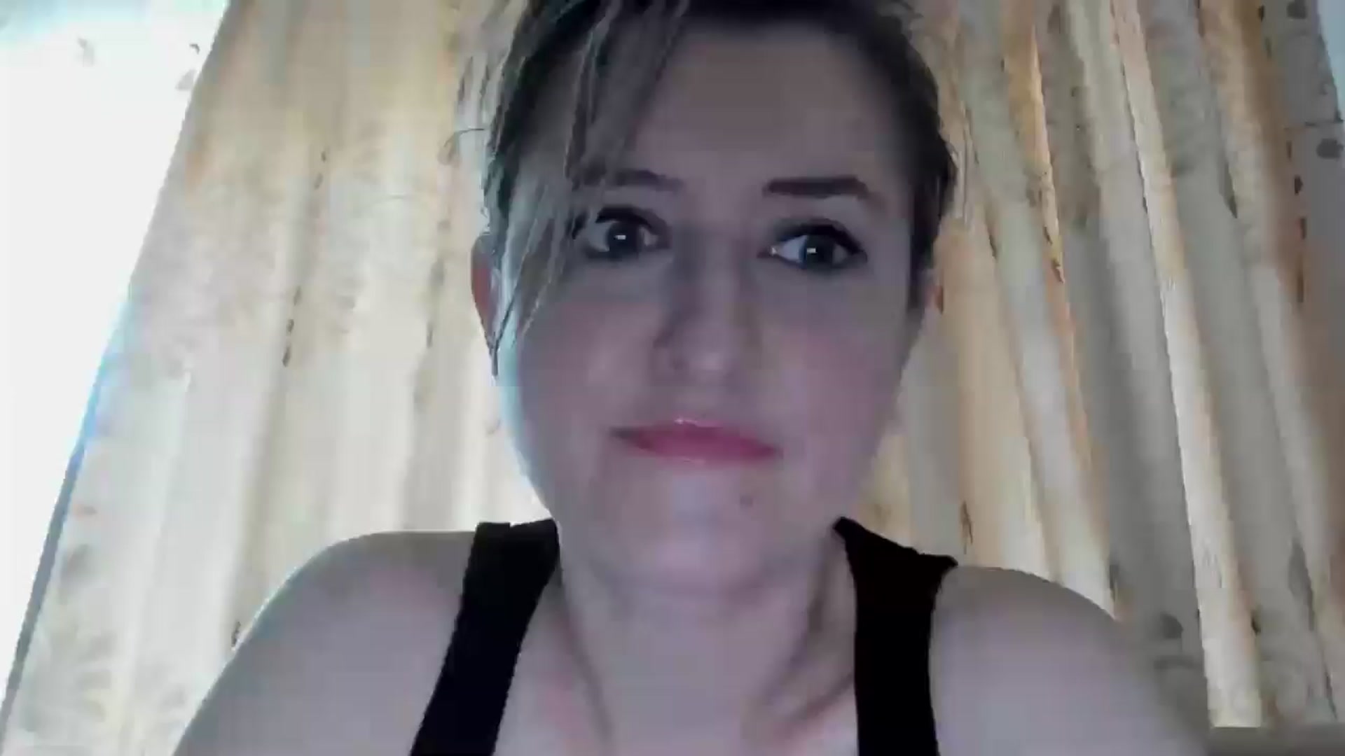 Gallery image thumbnail from BestDream's myfreecams stream on, 05/30/2024, 09:34 image 9 of 20