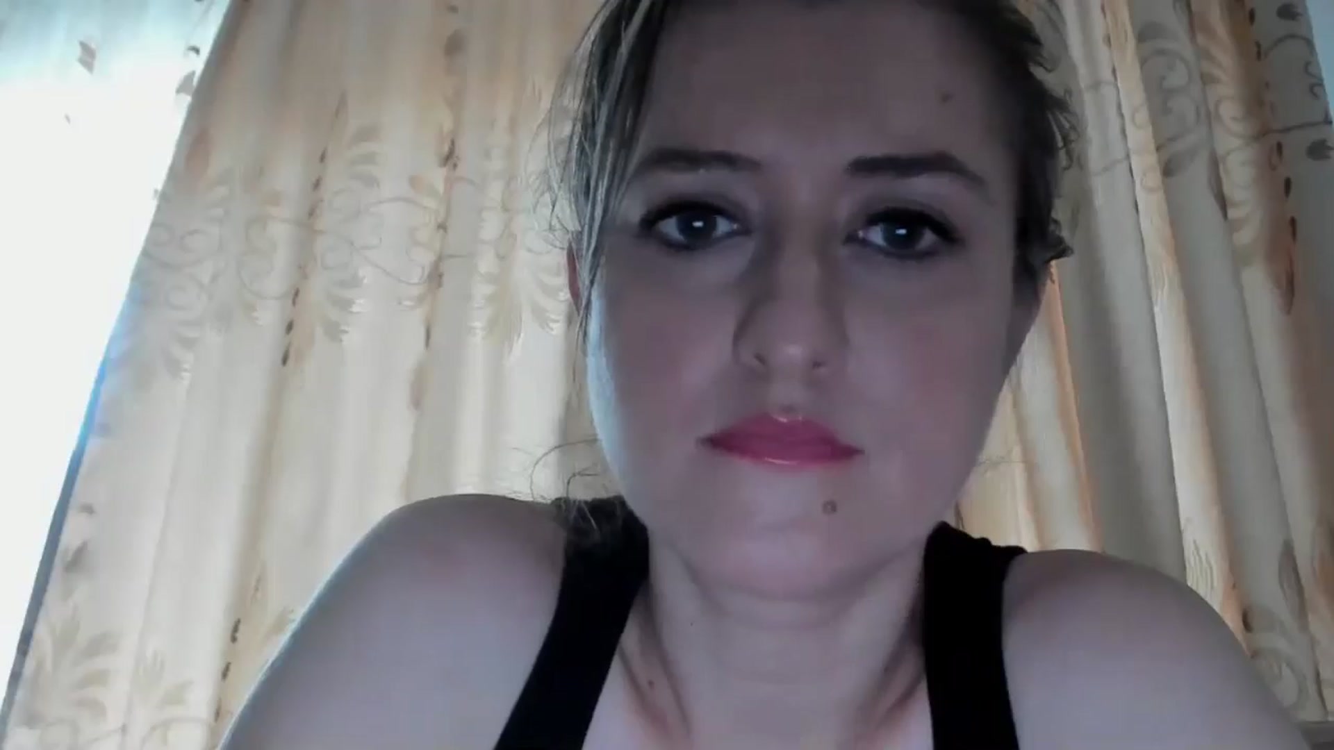 Gallery image thumbnail from BestDream's myfreecams stream on, 05/30/2024, 09:34 image 3 of 20