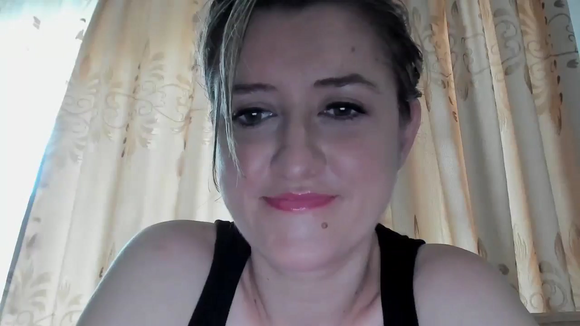 Gallery image thumbnail from BestDream's myfreecams stream on, 05/30/2024, 09:34 image 8 of 20