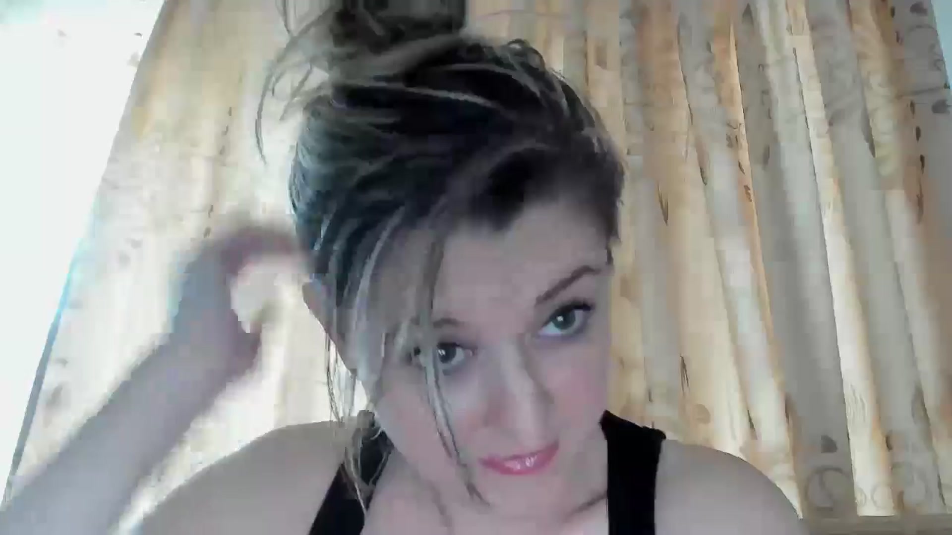 Gallery image thumbnail from BestDream's myfreecams stream on, 05/30/2024, 09:34 image 6 of 20
