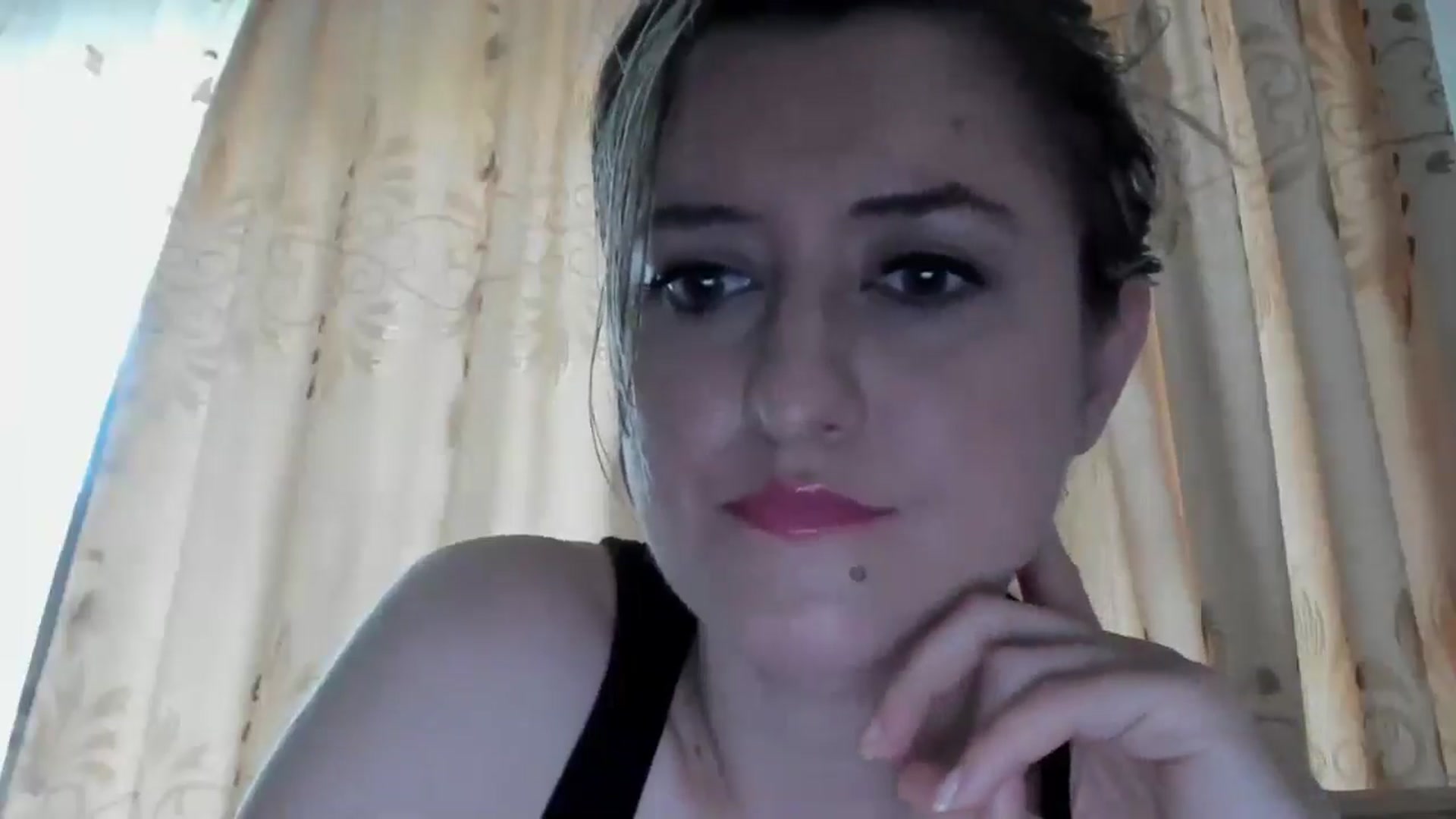 Gallery image thumbnail from BestDream's myfreecams stream on, 05/30/2024, 09:34 image 17 of 20