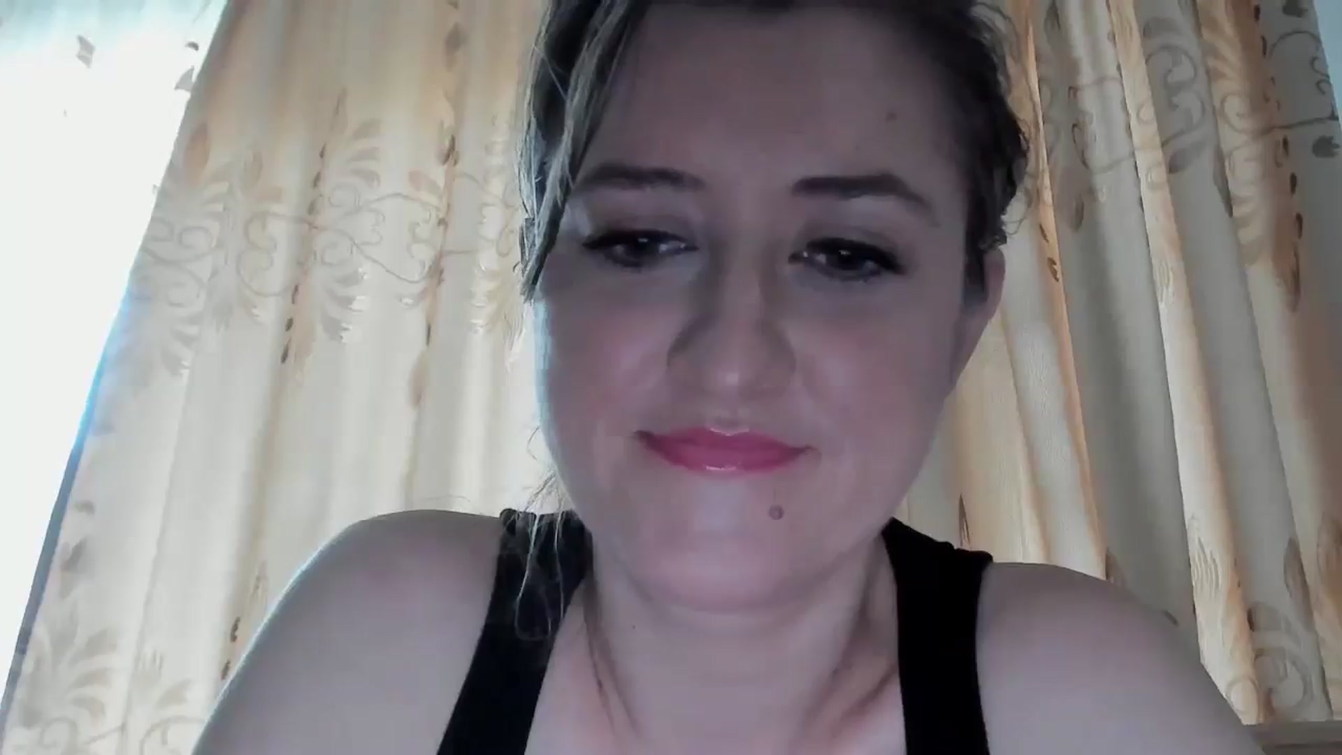 Gallery image thumbnail from BestDream's myfreecams stream on, 05/30/2024, 09:34 image 7 of 20