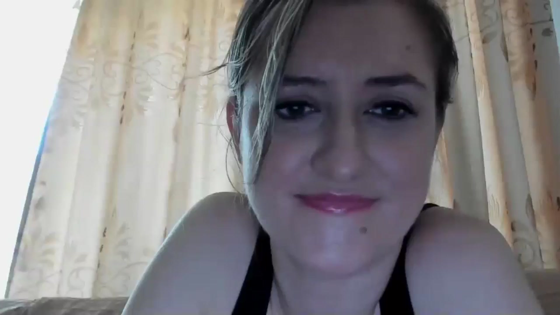 Gallery image thumbnail from BestDream's myfreecams stream on, 05/30/2024, 10:21 image 13 of 20
