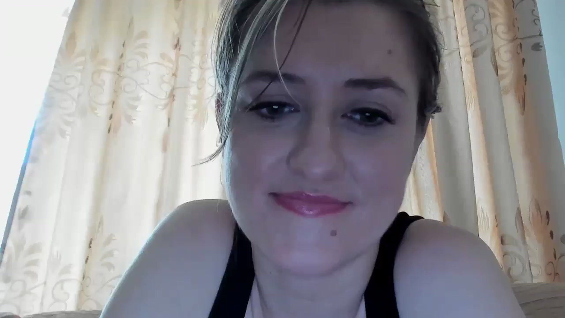 Gallery image thumbnail from BestDream's myfreecams stream on, 05/30/2024, 10:51 image 4 of 20