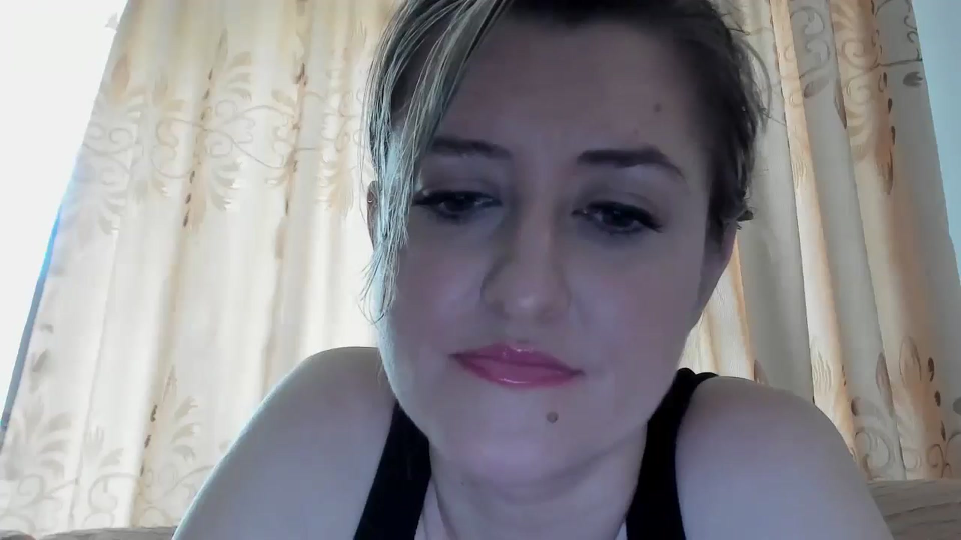 Gallery image thumbnail from BestDream's myfreecams stream on, 05/30/2024, 10:51 image 5 of 20