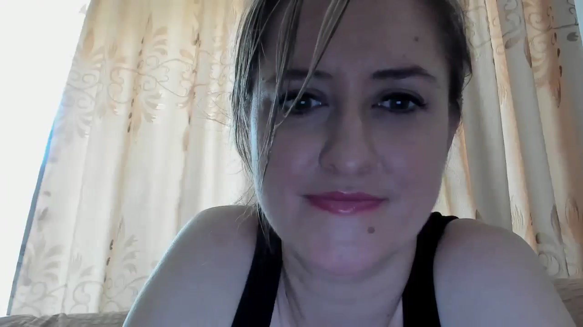 Gallery image thumbnail from BestDream's myfreecams stream on, 05/30/2024, 11:38 image 3 of 20