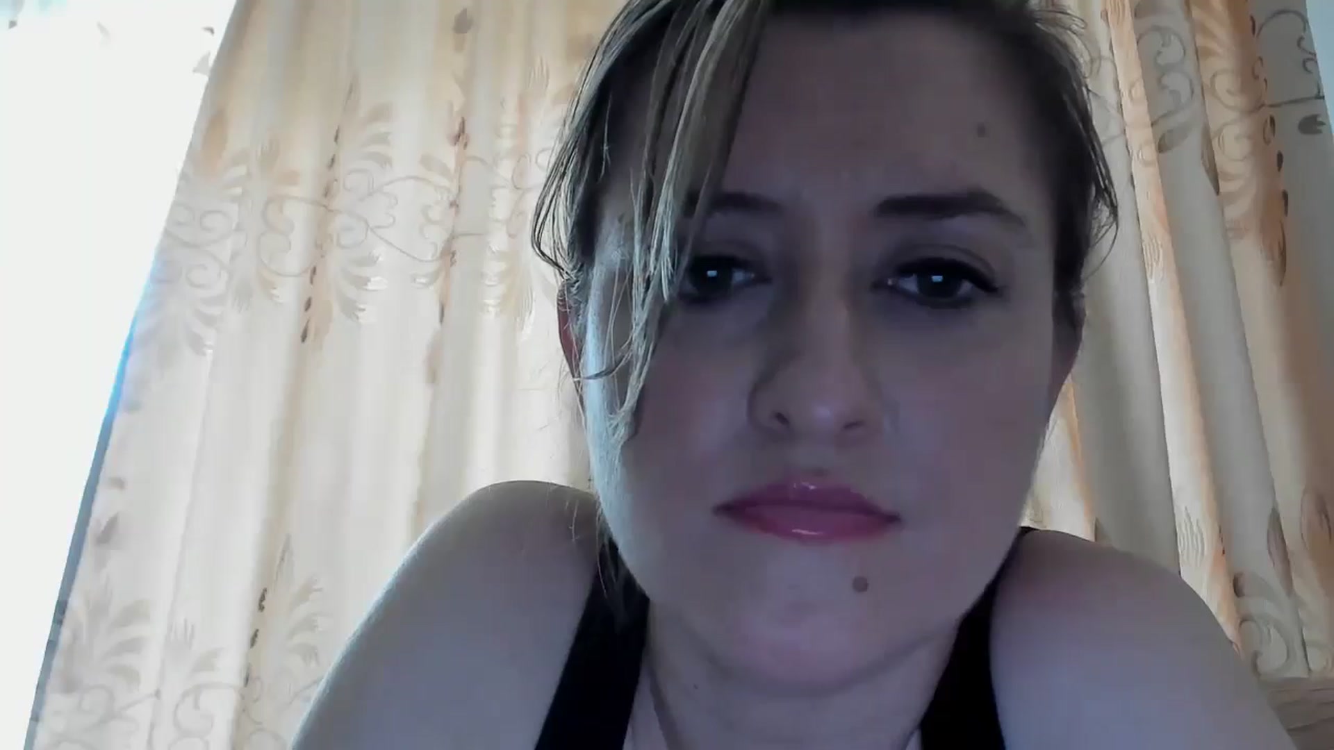Gallery image thumbnail from BestDream's myfreecams stream on, 05/30/2024, 11:38 image 9 of 20