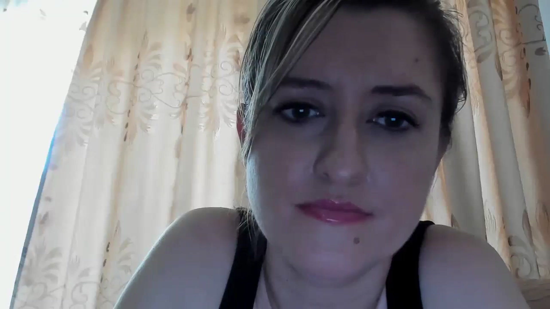 Gallery image thumbnail from BestDream's myfreecams stream on, 05/30/2024, 11:38 image 4 of 20