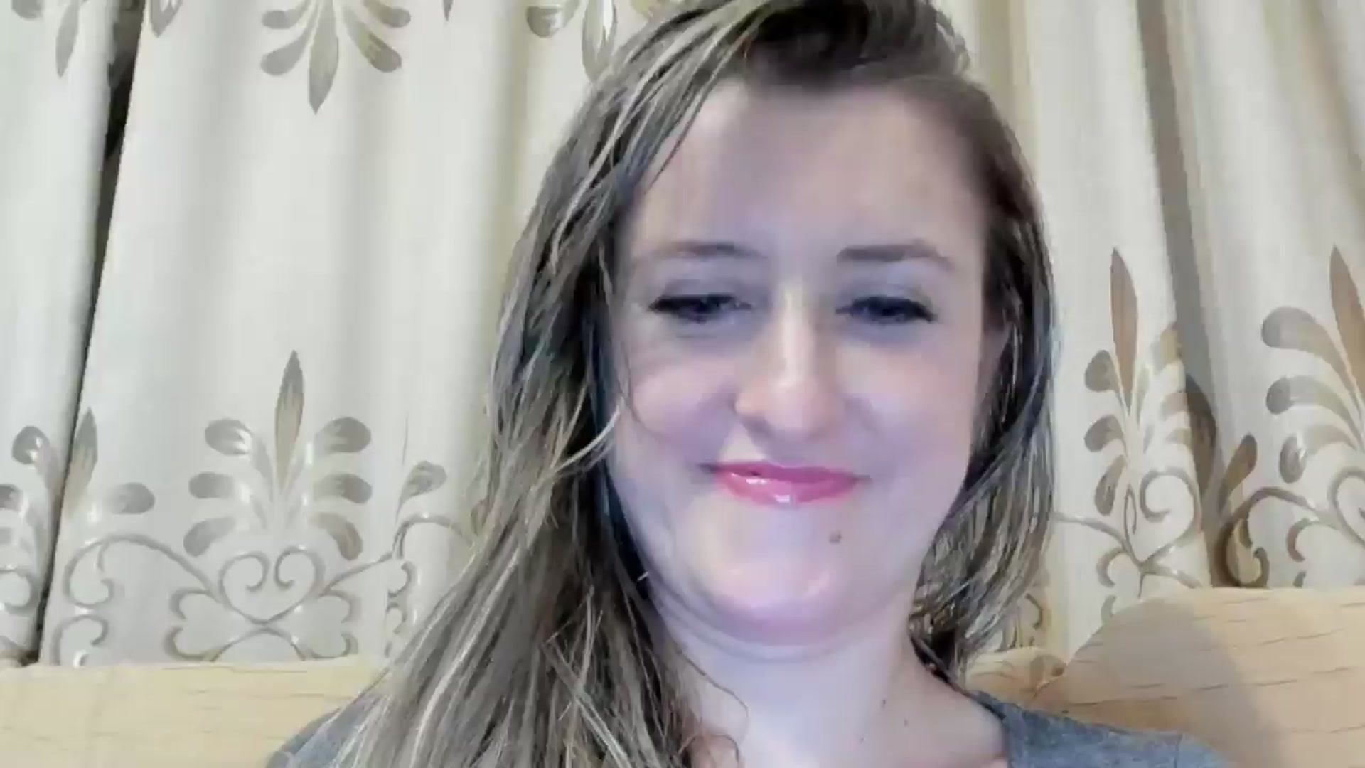 Gallery image thumbnail from BestDream's myfreecams stream on, 05/30/2024, 21:58 image 12 of 20