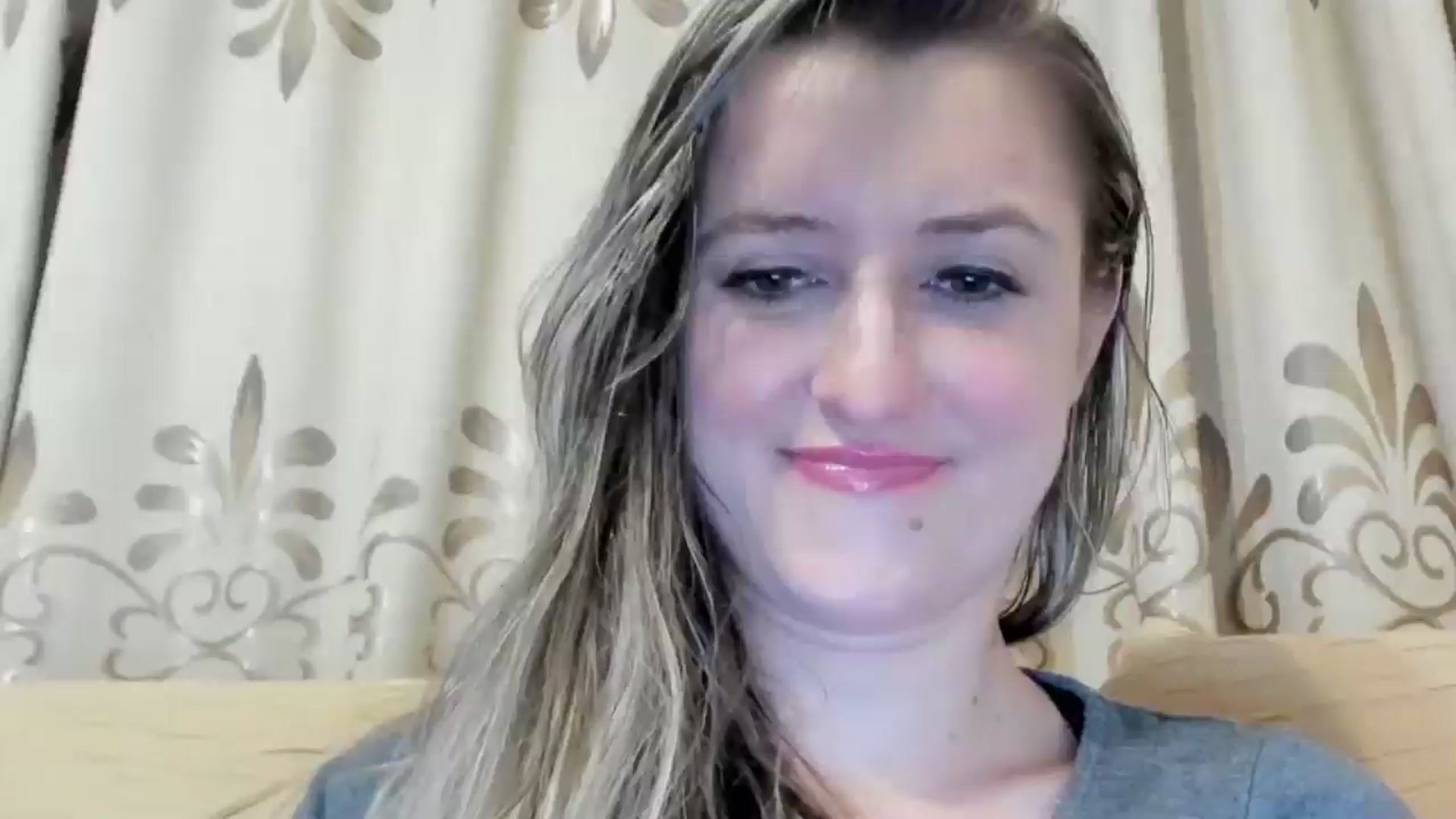Gallery image thumbnail from BestDream's myfreecams stream on, 05/30/2024, 23:30 image 11 of 20