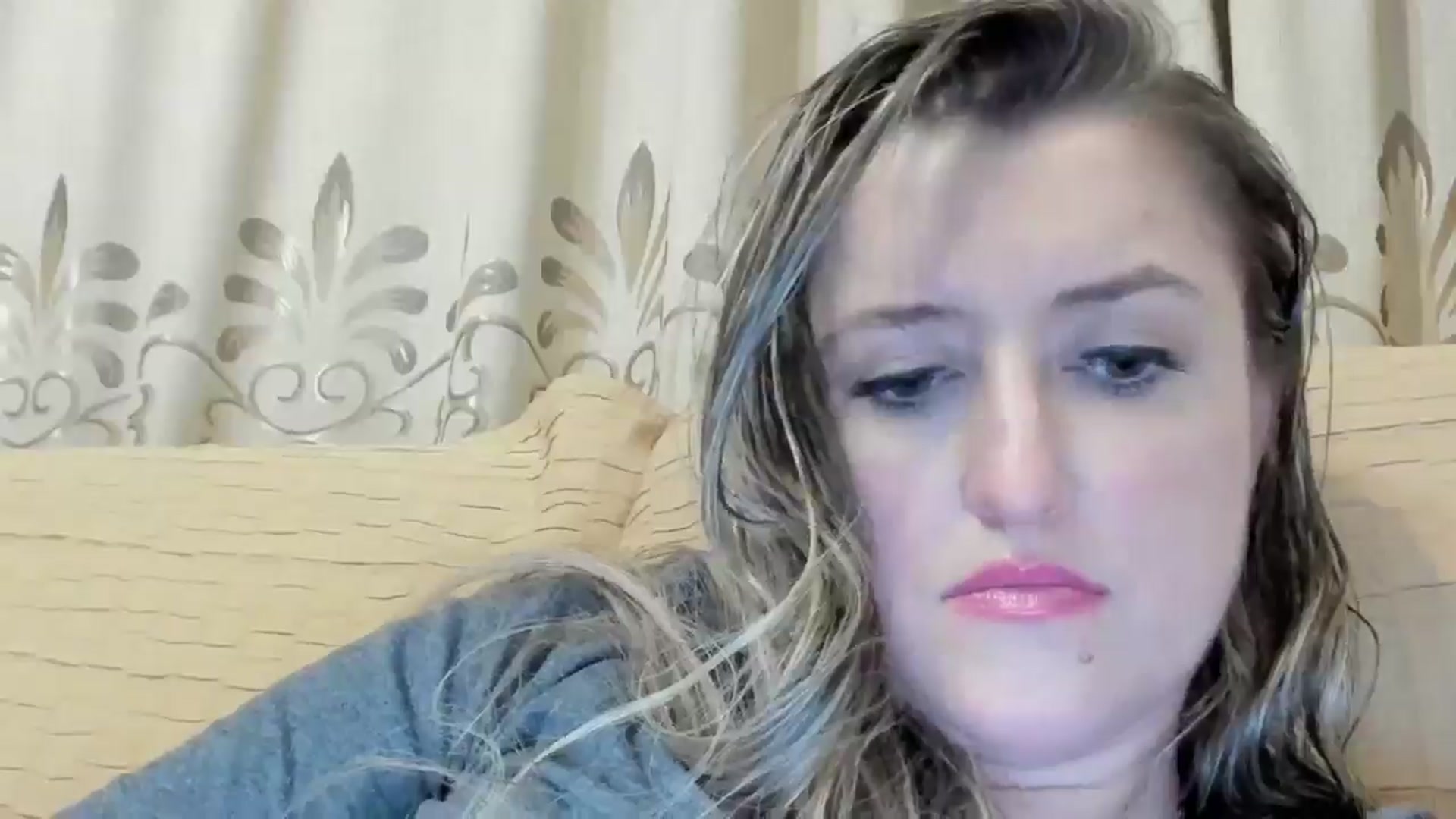 Gallery image thumbnail from BestDream's myfreecams stream on, 05/30/2024, 23:50 image 3 of 20