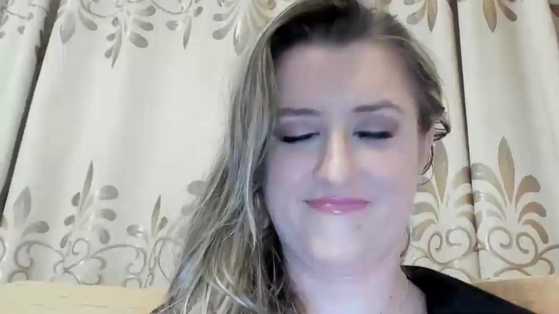 Gallery image thumbnail from BestDream's myfreecams stream on, 06/01/2024, 23:15 image 19 of 20