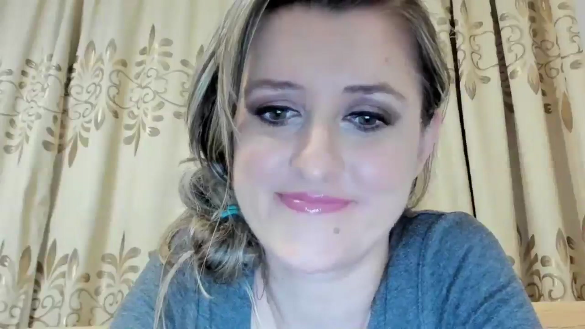 Gallery image thumbnail from BestDream's myfreecams stream on, 06/02/2024, 21:59 image 4 of 20