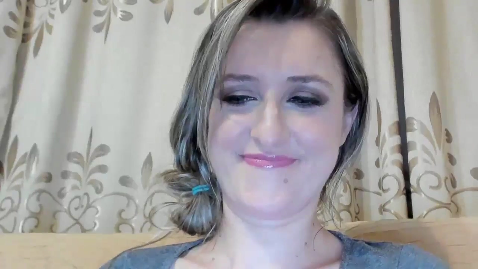 Gallery image thumbnail from BestDream's myfreecams stream on, 06/02/2024, 21:59 image 14 of 20