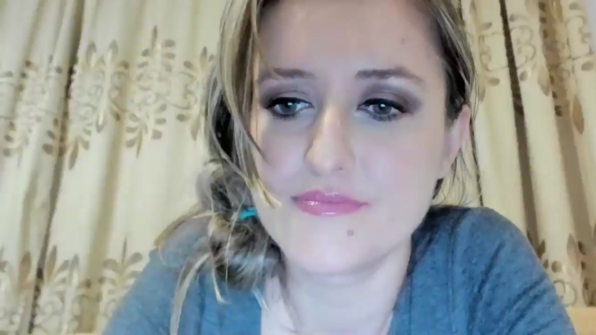 Gallery image thumbnail from BestDream's myfreecams stream on, 06/02/2024, 21:59 image 5 of 20