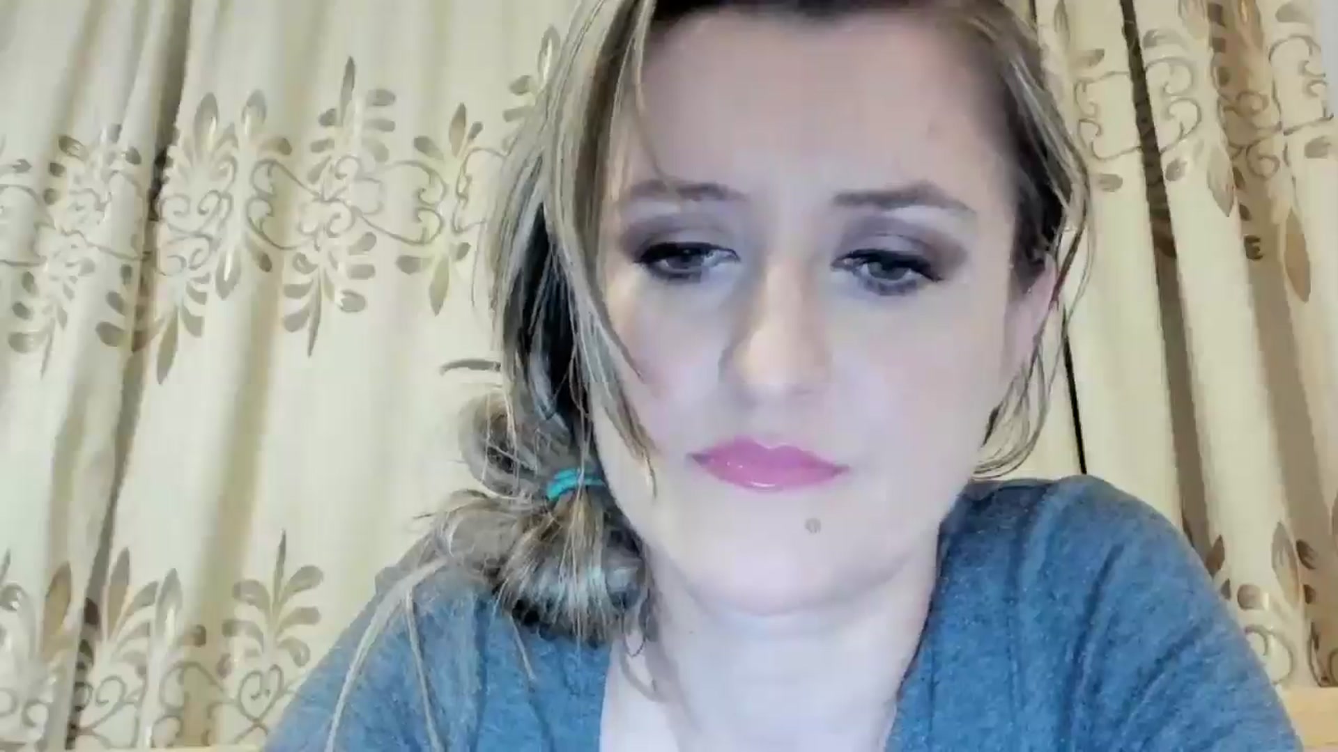 Gallery image thumbnail from BestDream's myfreecams stream on, 06/02/2024, 21:59 image 10 of 20