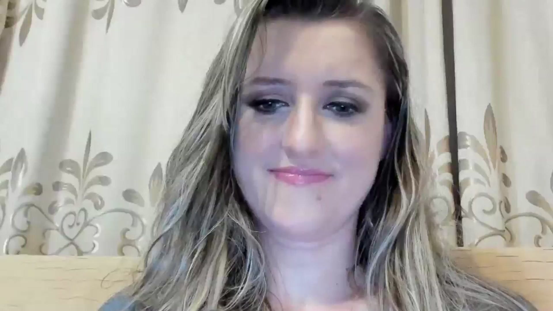 Gallery image thumbnail from BestDream's myfreecams stream on, 06/02/2024, 23:35 image 11 of 20