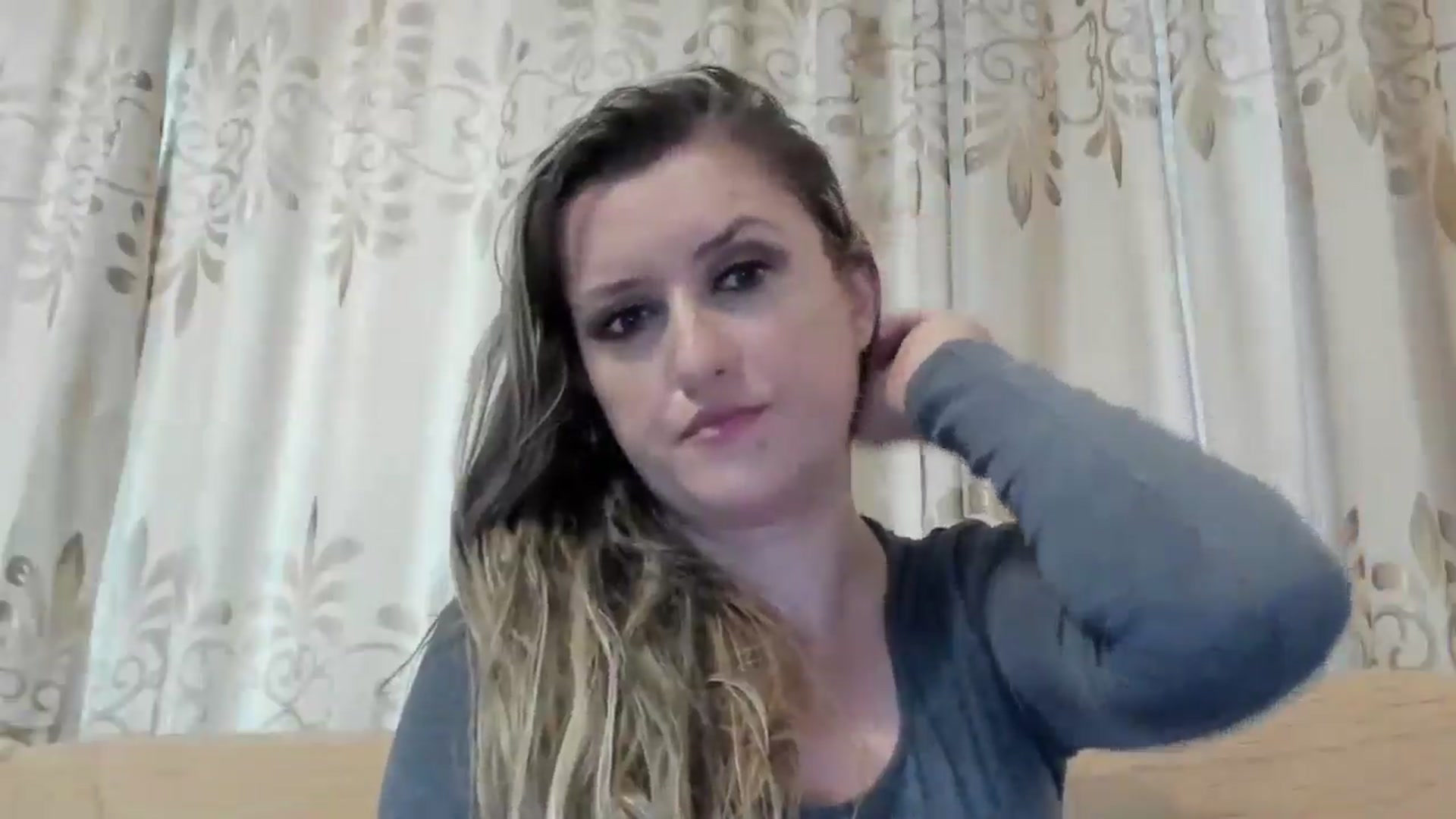 Gallery image thumbnail from BestDream's myfreecams stream on, 06/03/2024, 04:03 image 16 of 20