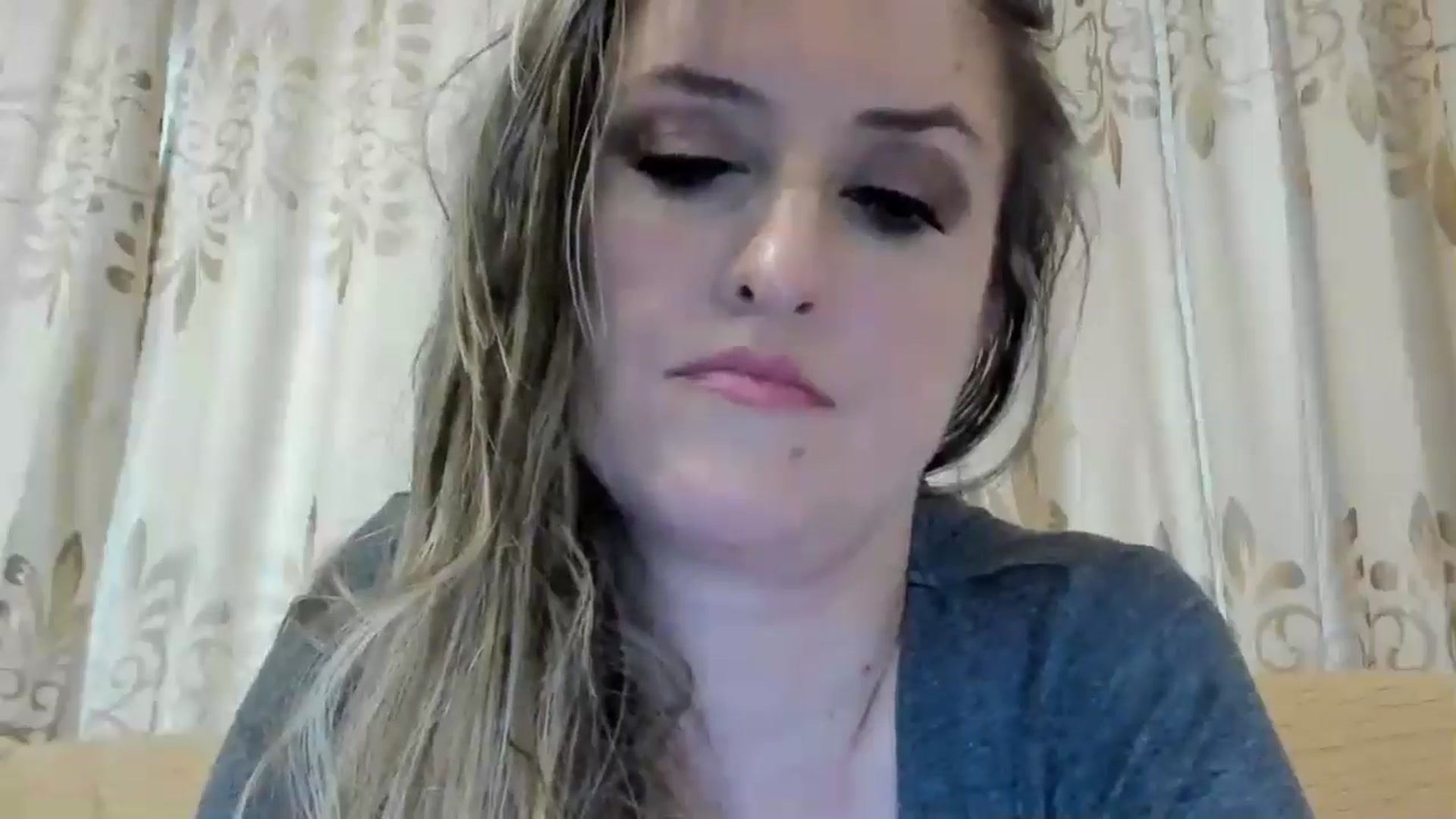 Gallery image thumbnail from BestDream's myfreecams stream on, 06/03/2024, 04:03 image 11 of 20
