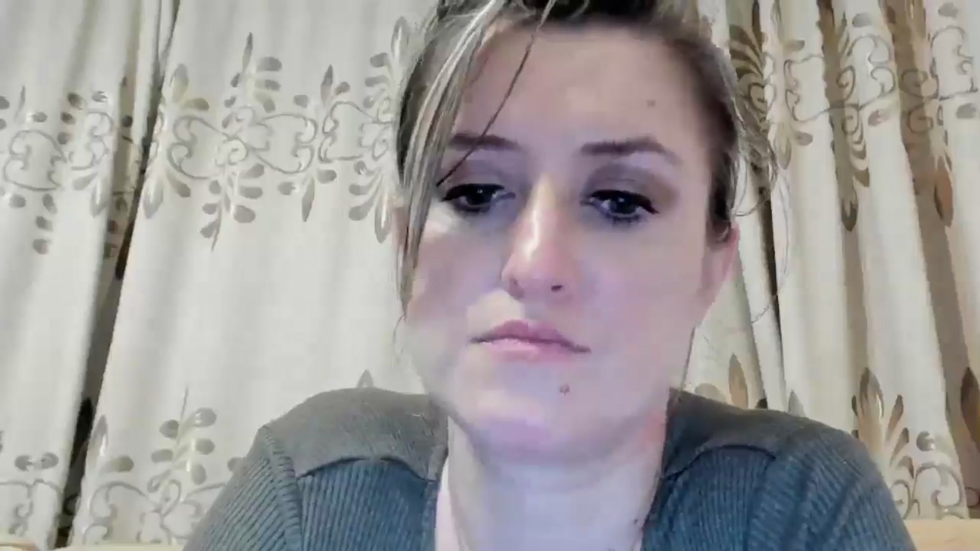 Gallery image thumbnail from BestDream's myfreecams stream on, 06/03/2024, 22:54 image 18 of 20