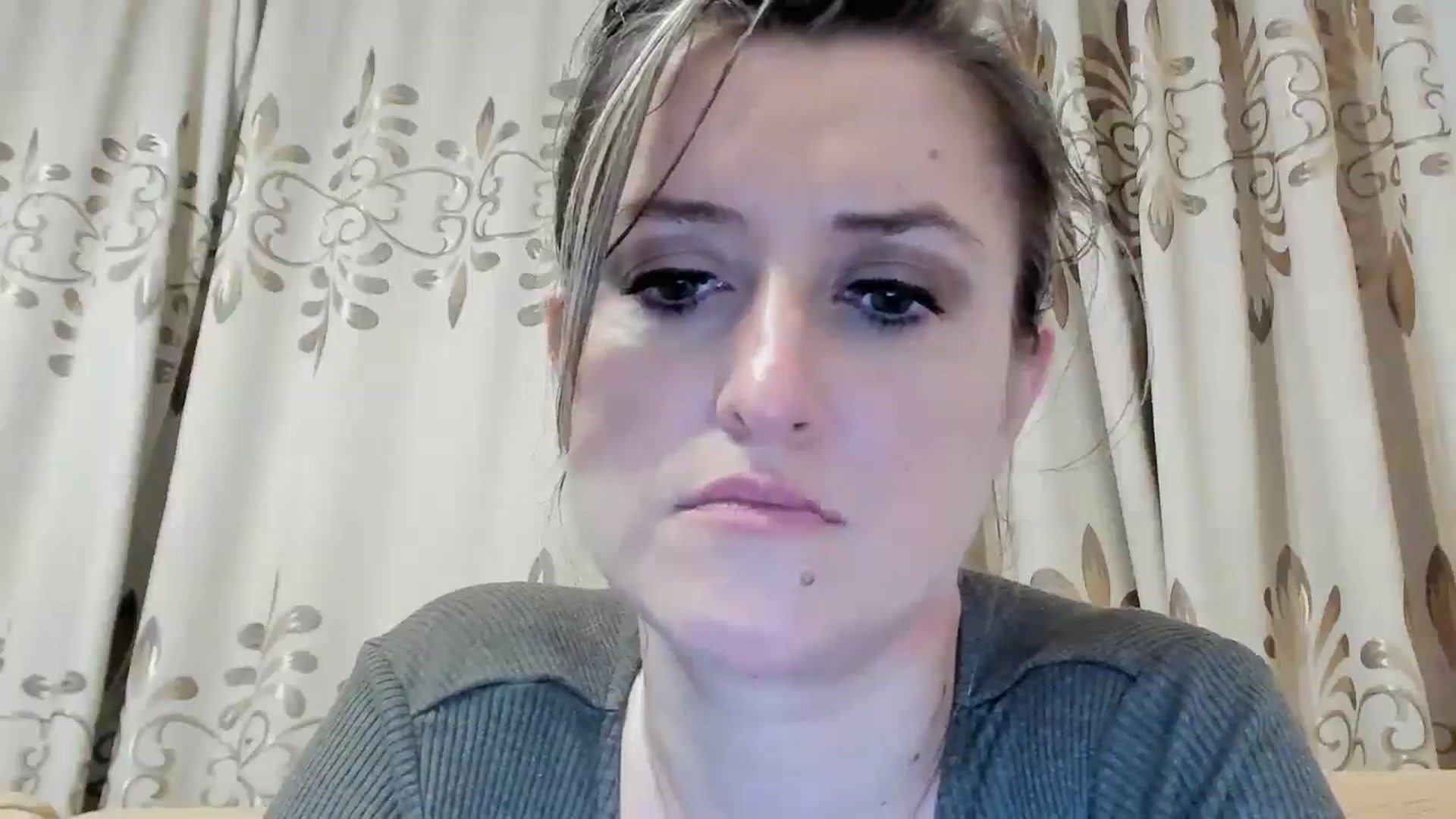 Gallery image thumbnail from BestDream's myfreecams stream on, 06/03/2024, 22:54 image 15 of 20
