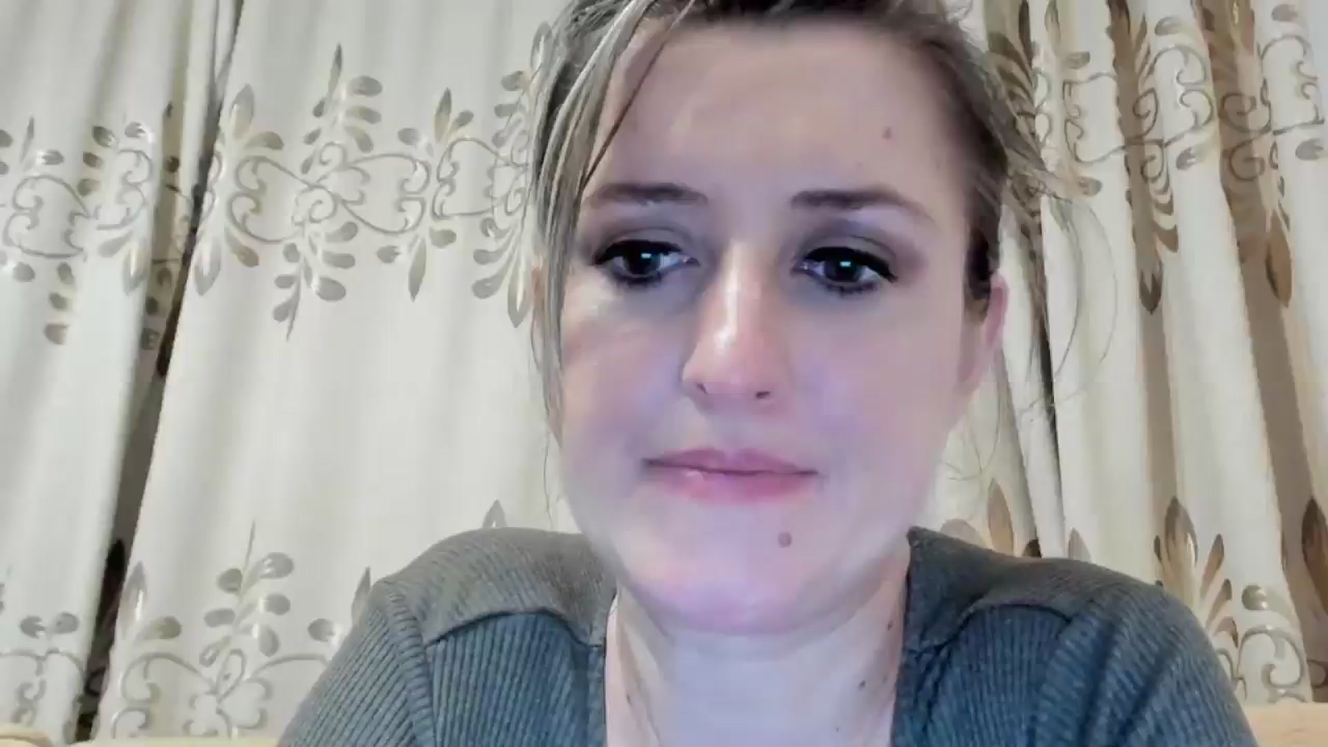 Gallery image thumbnail from BestDream's myfreecams stream on, 06/03/2024, 22:54 image 11 of 20