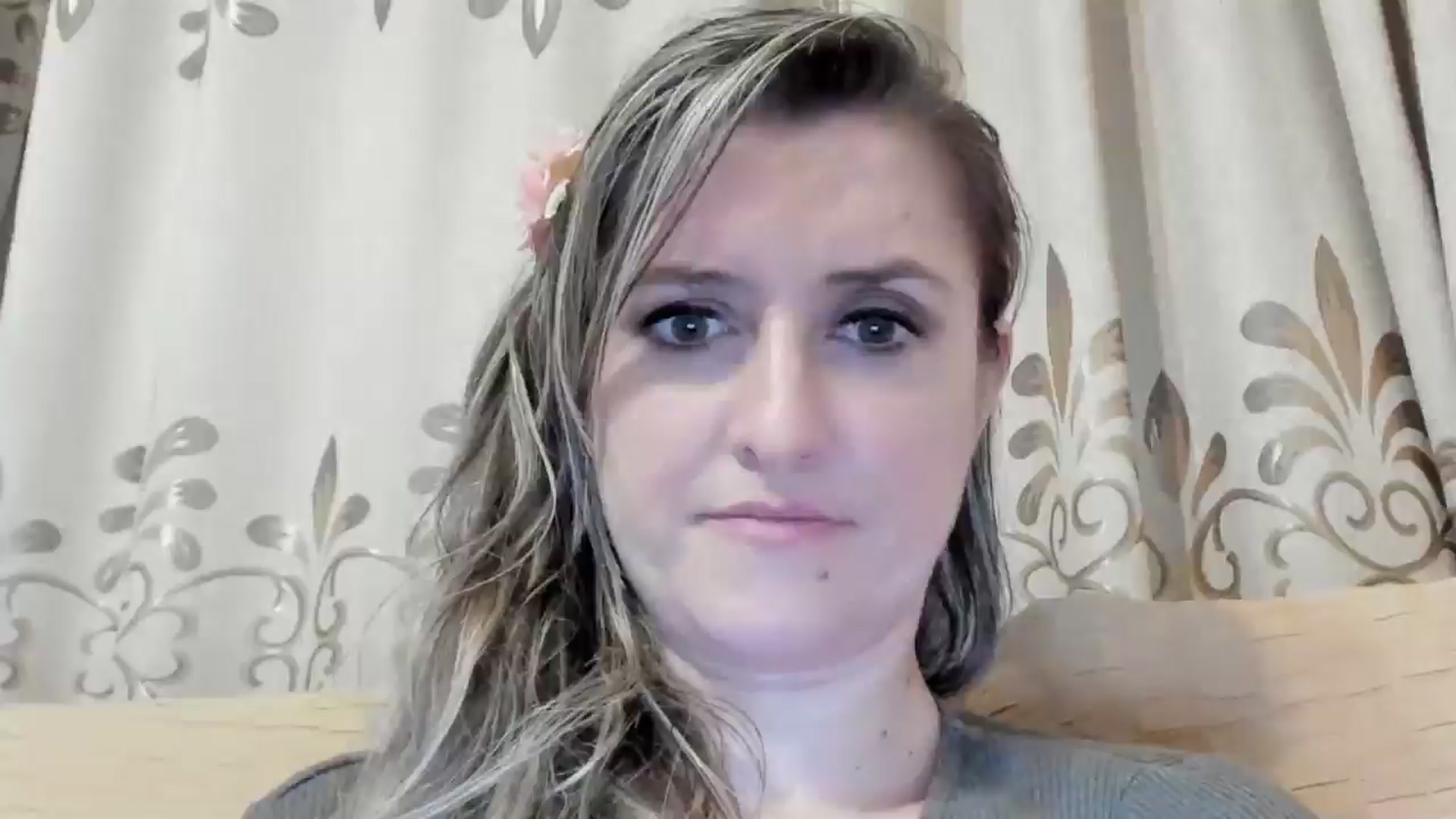 Gallery image thumbnail from BestDream's myfreecams stream on, 06/03/2024, 23:50 image 14 of 20