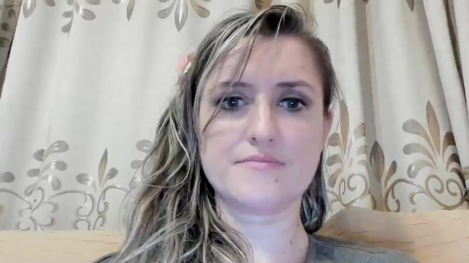 Gallery image thumbnail from BestDream's myfreecams stream on, 06/03/2024, 23:50 image 3 of 20