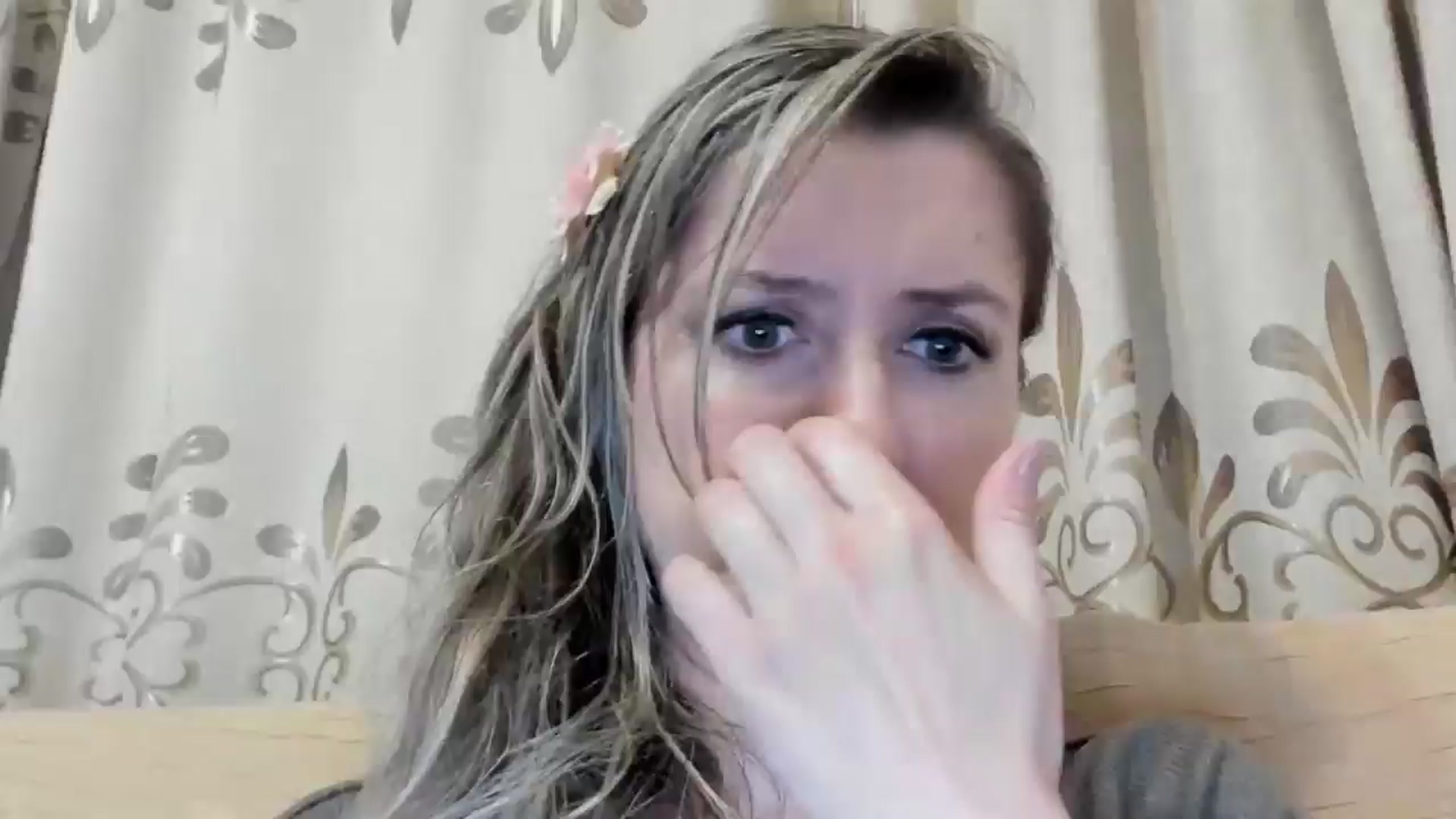 Gallery image thumbnail from BestDream's myfreecams stream on, 06/03/2024, 23:50 image 17 of 20