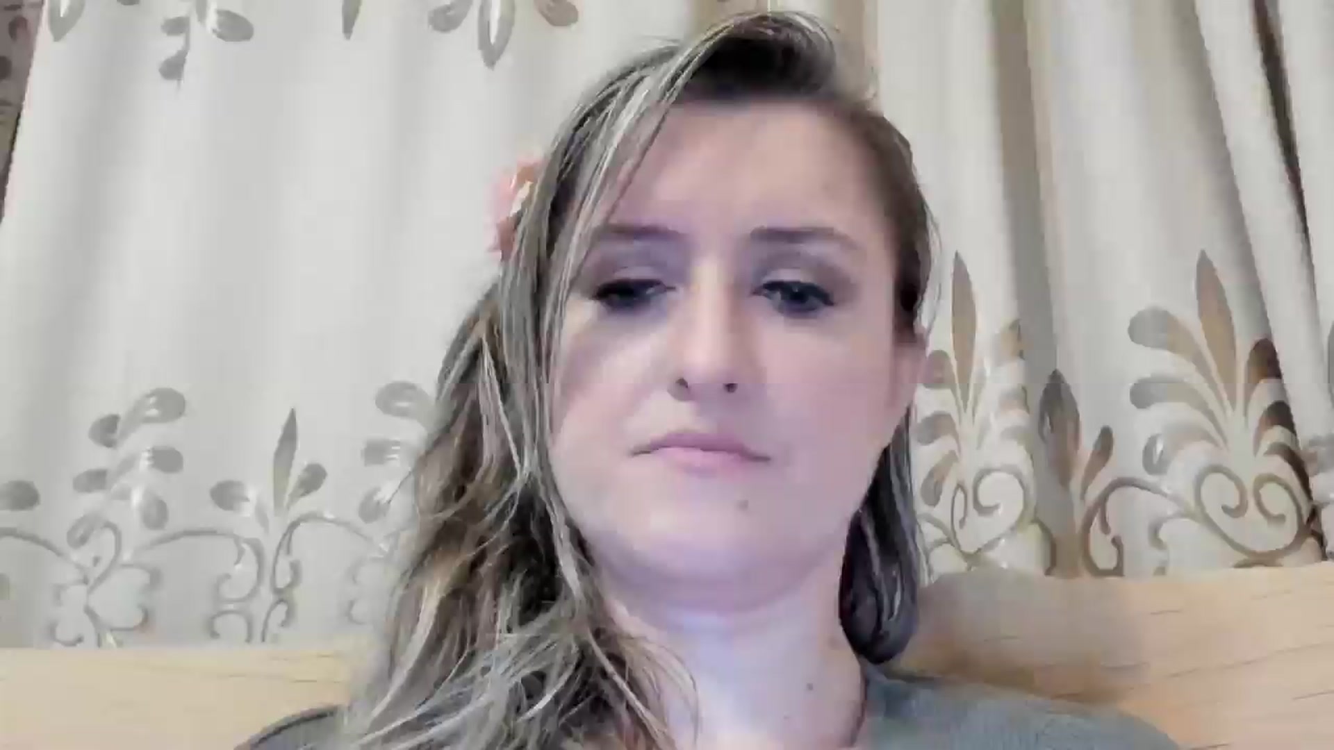 Gallery image thumbnail from BestDream's myfreecams stream on, 06/03/2024, 23:50 image 18 of 20
