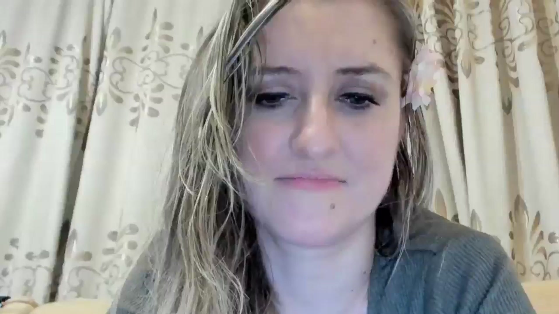 Gallery image thumbnail from BestDream's myfreecams stream on, 06/04/2024, 01:11 image 16 of 20