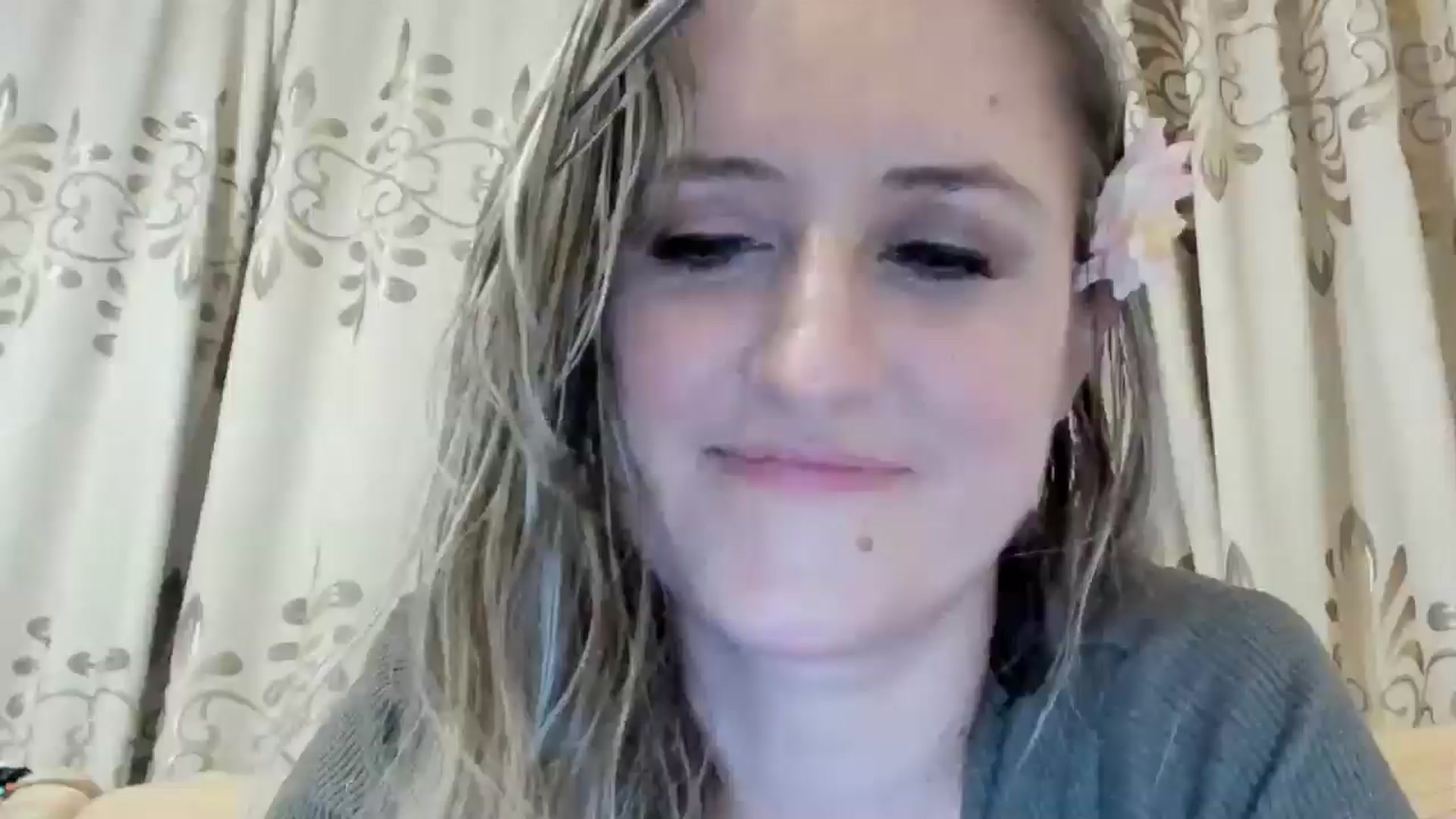 Gallery image thumbnail from BestDream's myfreecams stream on, 06/04/2024, 01:11 image 12 of 20