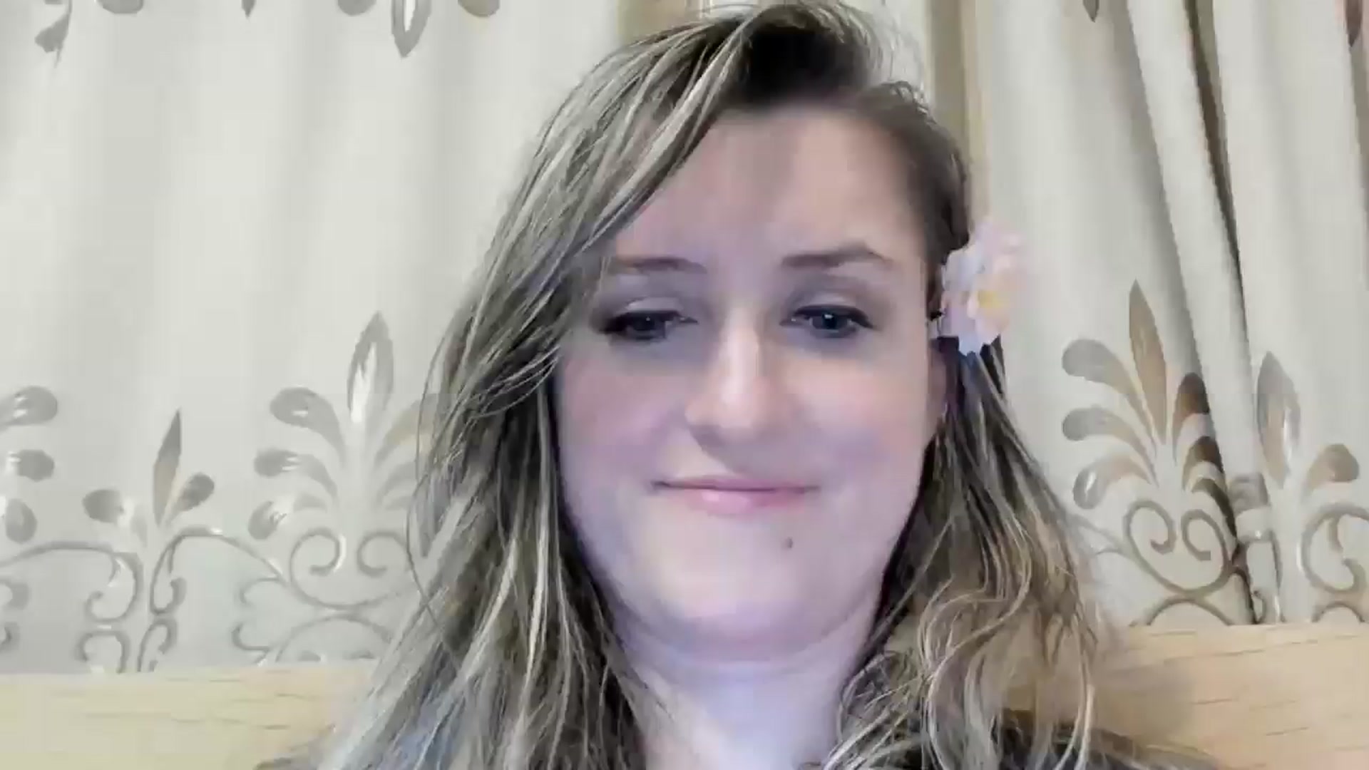 Gallery image thumbnail from BestDream's myfreecams stream on, 06/04/2024, 02:09 image 10 of 20