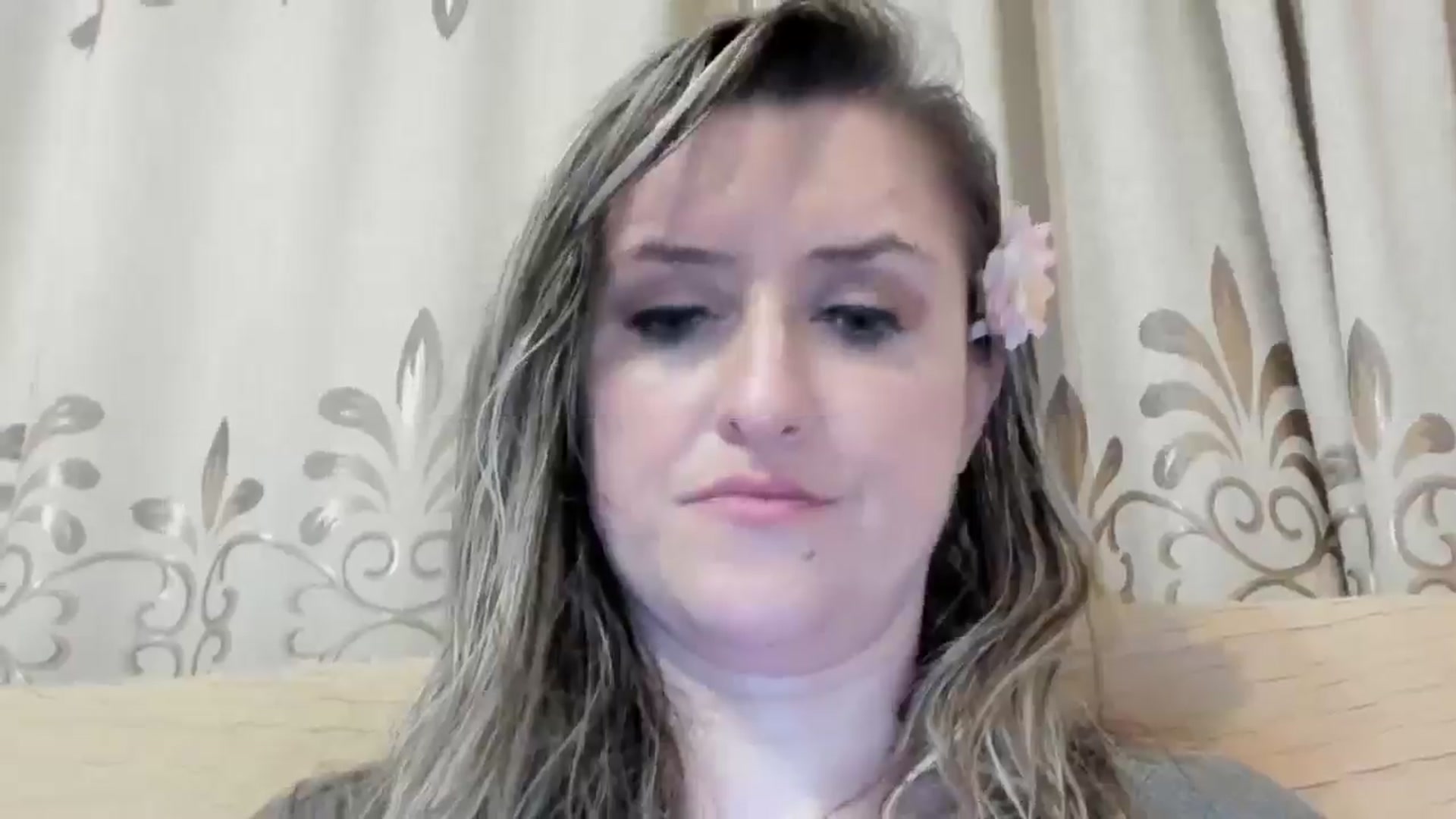 Gallery image thumbnail from BestDream's myfreecams stream on, 06/04/2024, 02:09 image 14 of 20