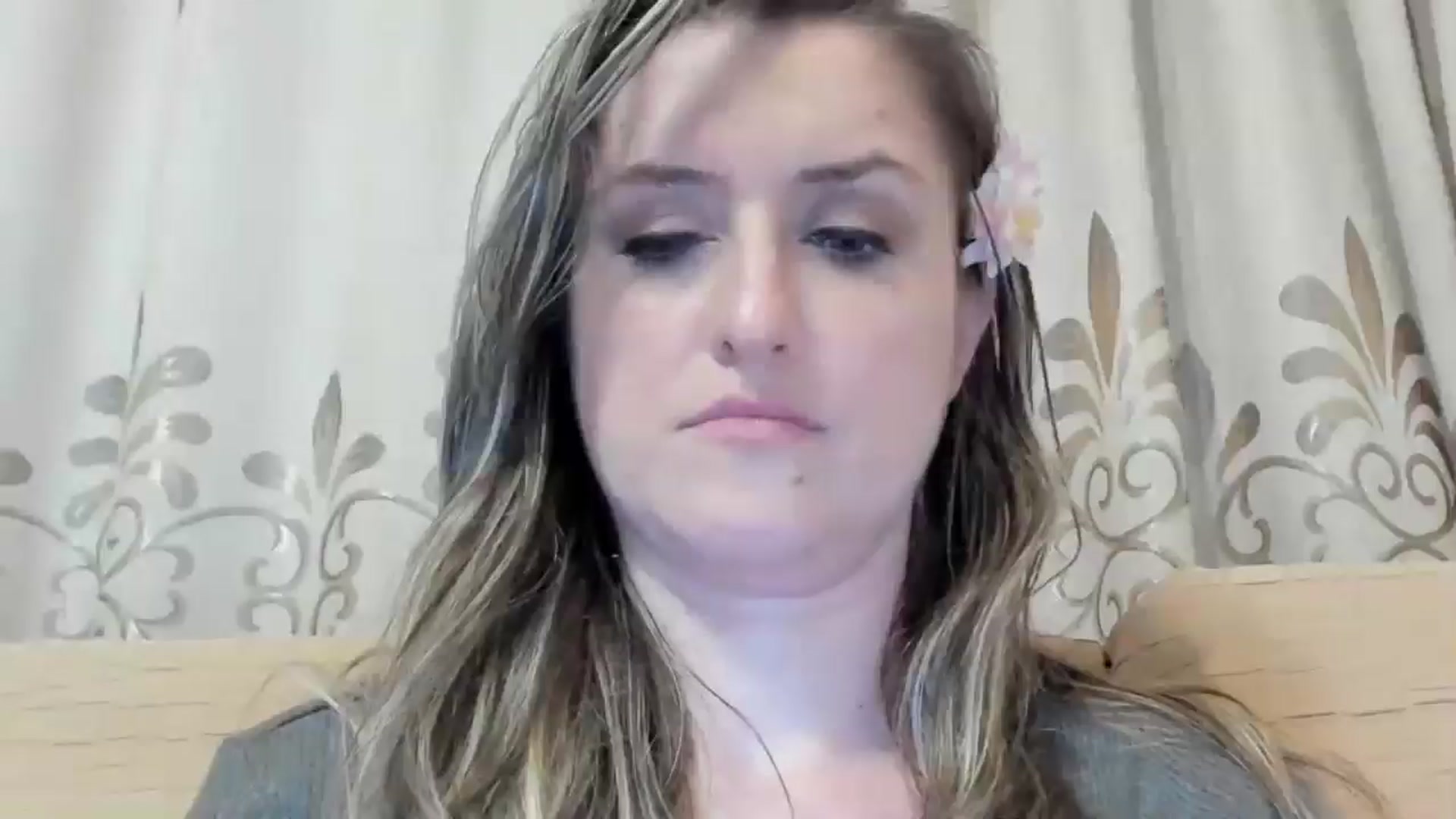 Gallery image thumbnail from BestDream's myfreecams stream on, 06/04/2024, 02:49 image 11 of 20