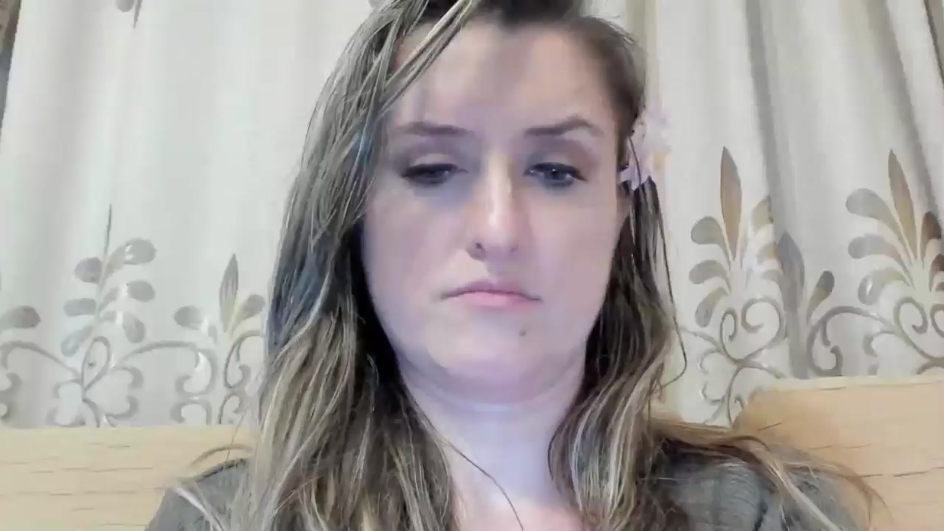 Gallery image thumbnail from BestDream's myfreecams stream on, 06/04/2024, 02:49 image 12 of 20